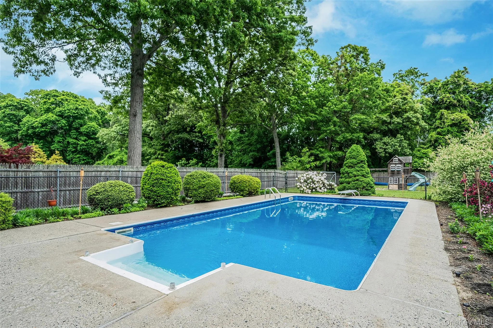 1333 Boston Avenue, Islip, NY, 3 Bedrooms Bedrooms, 7 Rooms Rooms,2 BathroomsBathrooms,Residential,For Rent,Boston,0,999745 1333 Boston Avenue, Islip, NY, 3 Bedrooms Bedrooms, 7 Rooms Rooms,2 BathroomsBathrooms,Residential,For Rent,Boston,0,999745