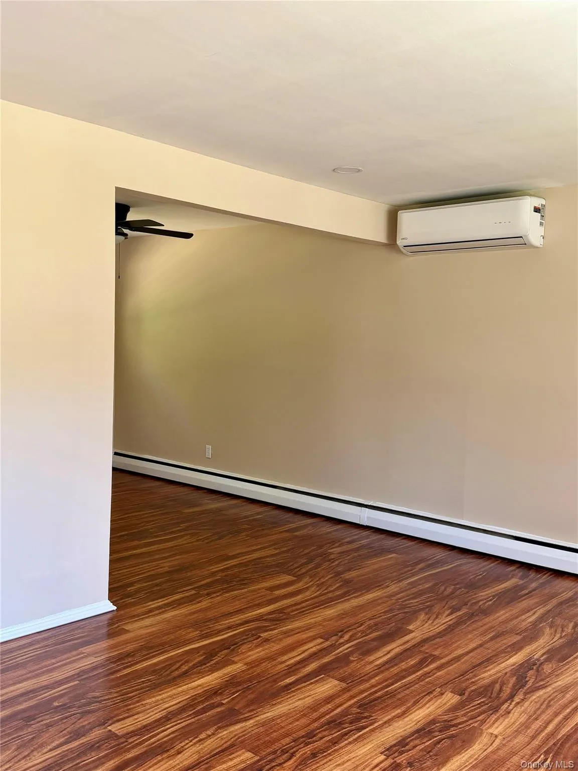 18 Cambridge Drive, Red Hook, NY, 3 Bedrooms Bedrooms, 7 Rooms Rooms,1 BathroomBathrooms,Residential Lease,For Rent,Cambridge,0,999748 18 Cambridge Drive, Red Hook, NY, 3 Bedrooms Bedrooms, 7 Rooms Rooms,1 BathroomBathrooms,Residential Lease,For Rent,Cambridge,0,999748
