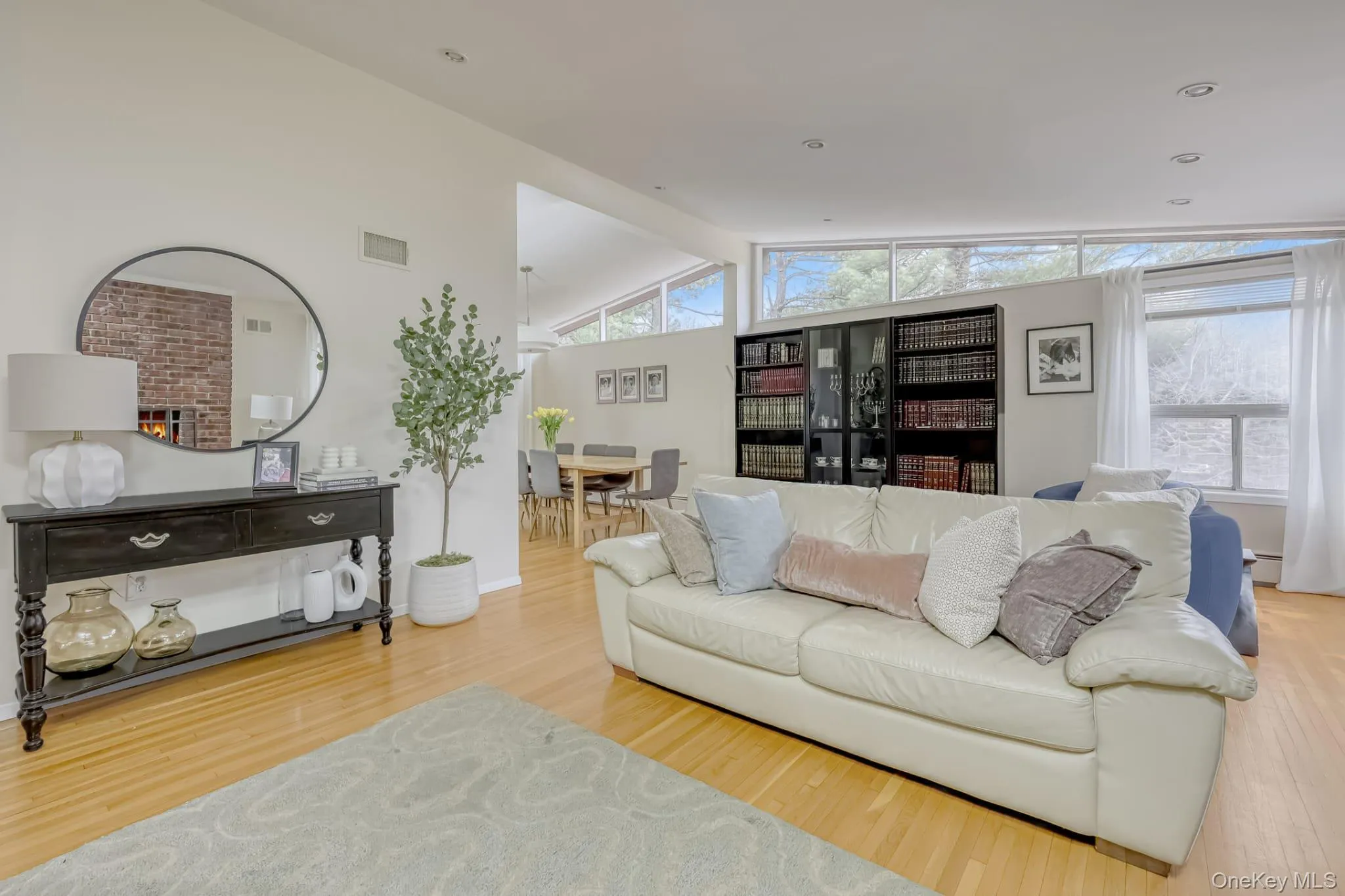 12 Woodwind Lane, Ramapo, NY, 5 Bedrooms Bedrooms, 9 Rooms Rooms,2 BathroomsBathrooms,Residential,For Rent,Woodwind,0,999756 12 Woodwind Lane, Ramapo, NY, 5 Bedrooms Bedrooms, 9 Rooms Rooms,2 BathroomsBathrooms,Residential,For Rent,Woodwind,0,999756