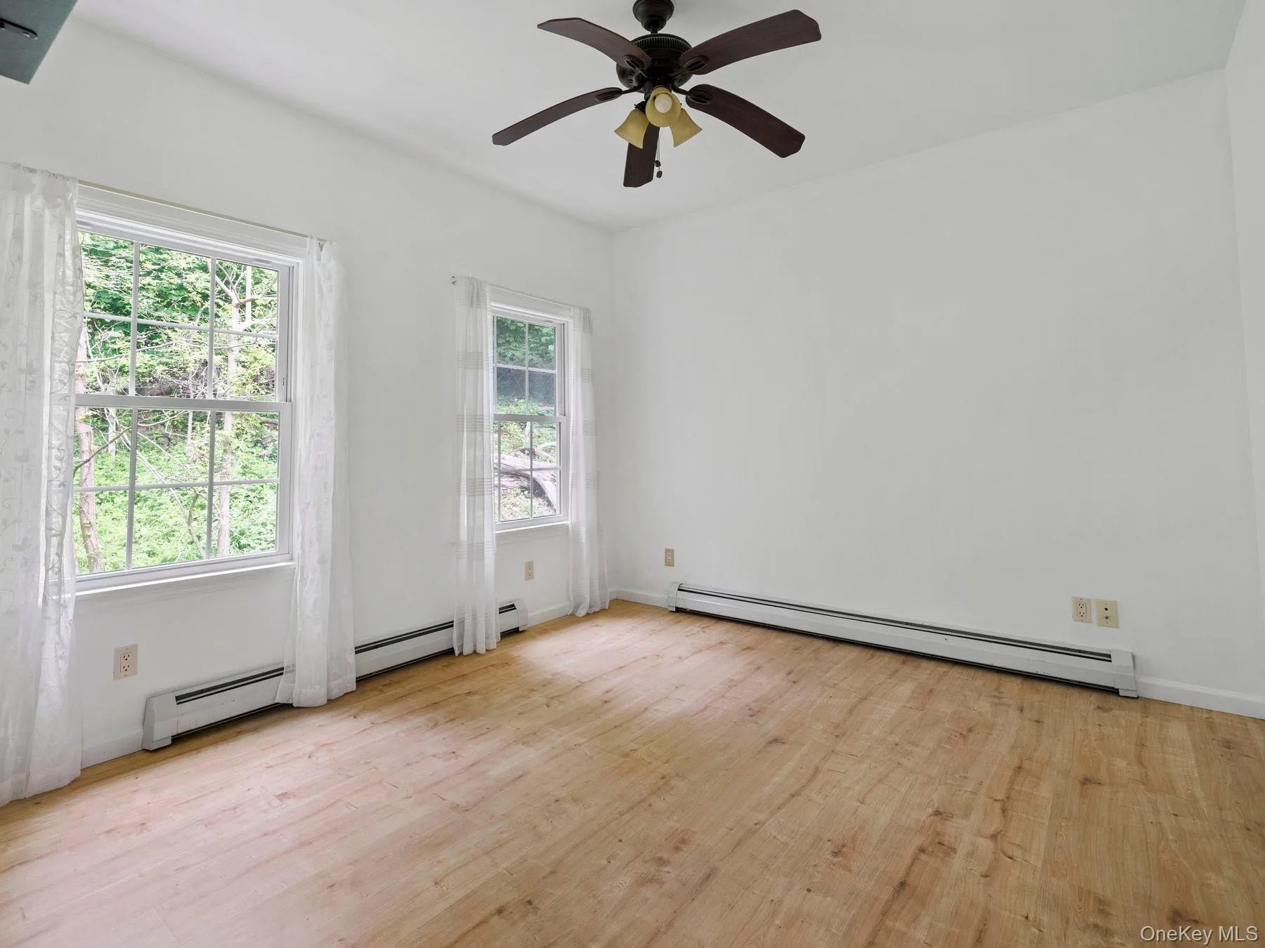 61 Hudson Street, Kingston, NY, 2 Bedrooms Bedrooms, 4 Rooms Rooms,2 BathroomsBathrooms,Residential,For Rent,Hudson,0,999759 61 Hudson Street, Kingston, NY, 2 Bedrooms Bedrooms, 4 Rooms Rooms,2 BathroomsBathrooms,Residential,For Rent,Hudson,0,999759