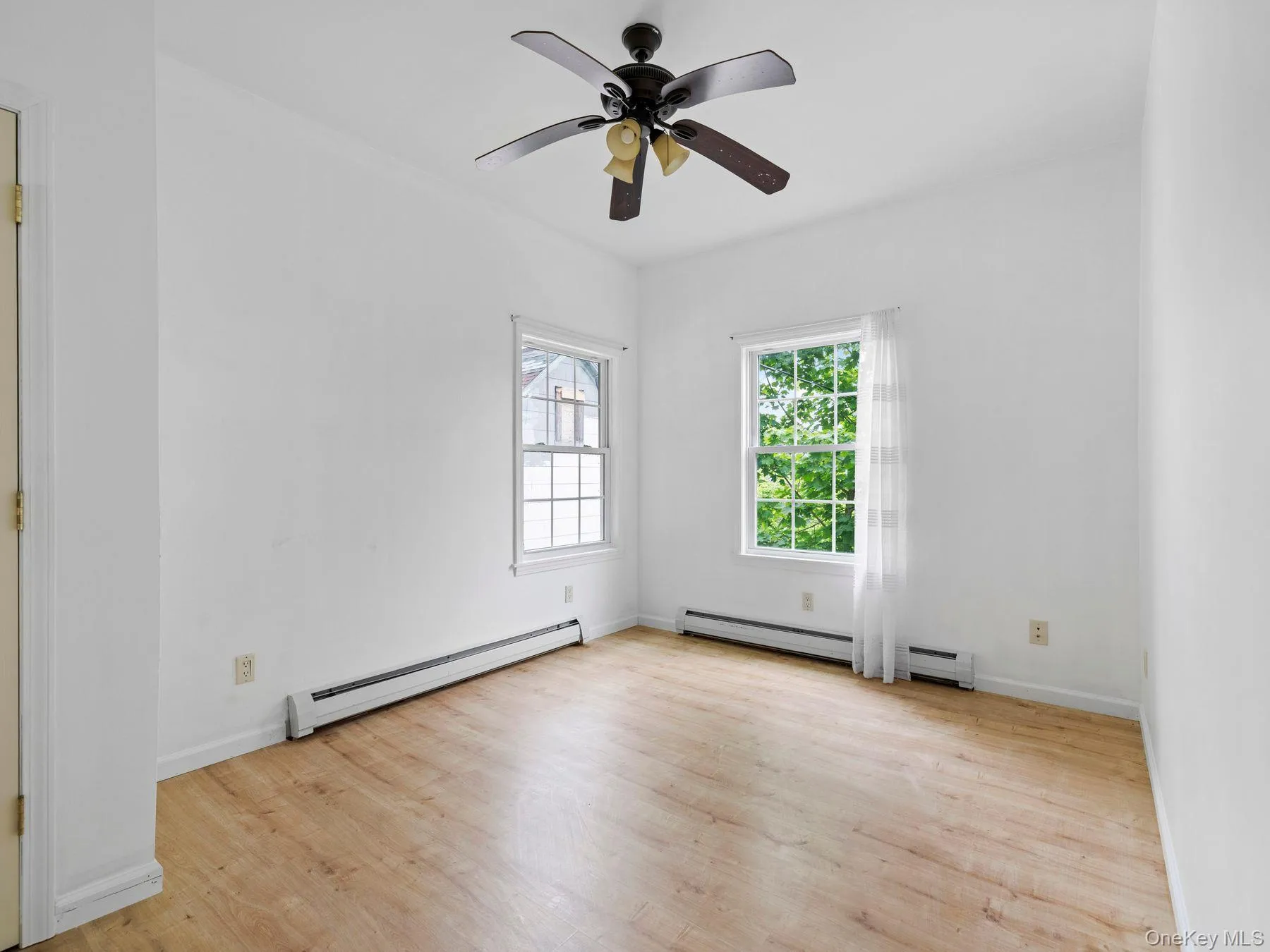 61 Hudson Street, Kingston, NY, 2 Bedrooms Bedrooms, 4 Rooms Rooms,2 BathroomsBathrooms,Residential,For Rent,Hudson,0,999759 61 Hudson Street, Kingston, NY, 2 Bedrooms Bedrooms, 4 Rooms Rooms,2 BathroomsBathrooms,Residential,For Rent,Hudson,0,999759