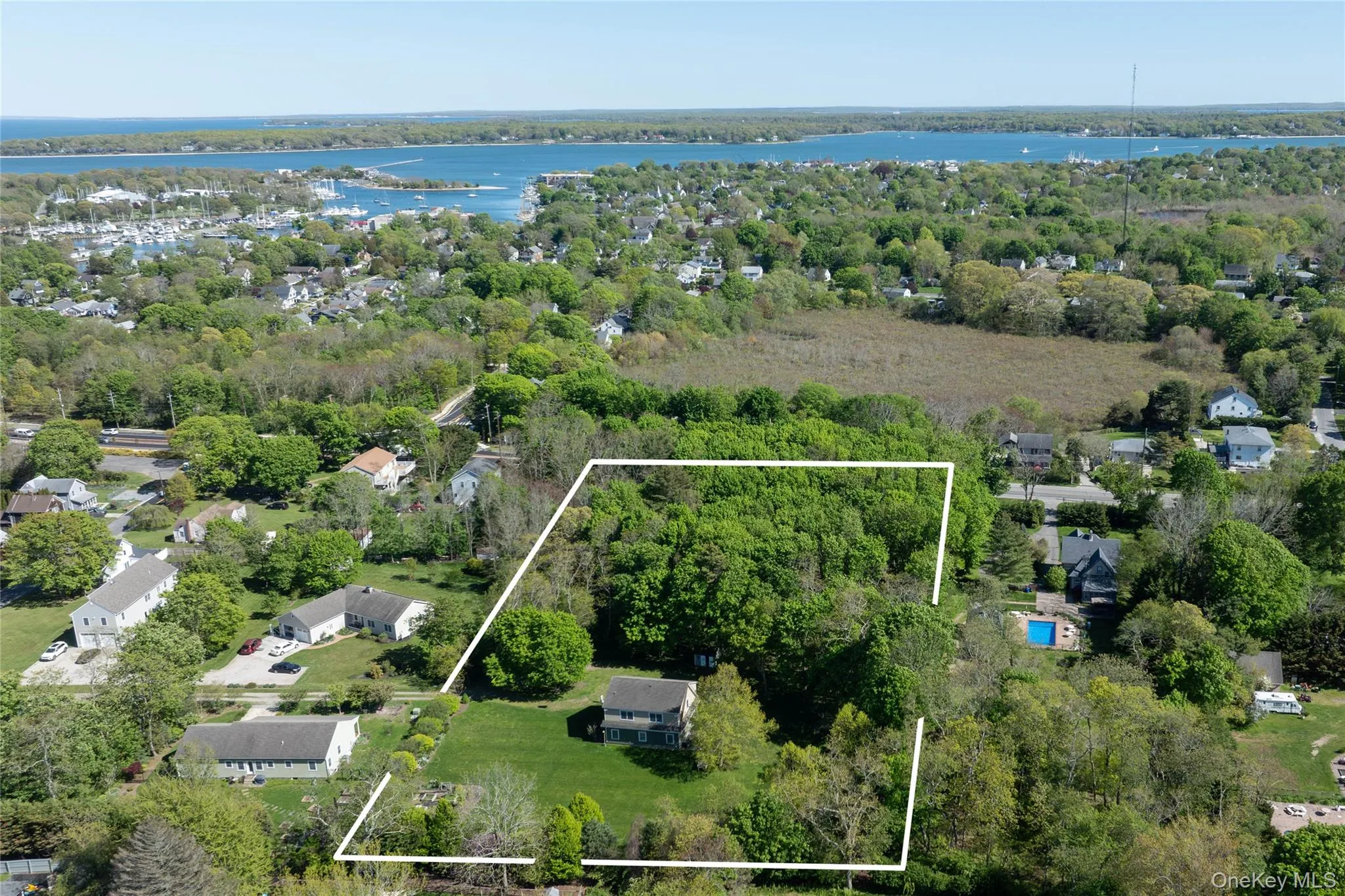 427 Sound Road, Southold, NY, 2 Bedrooms Bedrooms, 4 Rooms Rooms,1 BathroomBathrooms,Residential,For Rent,Sound,0,999762 427 Sound Road, Southold, NY, 2 Bedrooms Bedrooms, 4 Rooms Rooms,1 BathroomBathrooms,Residential,For Rent,Sound,0,999762