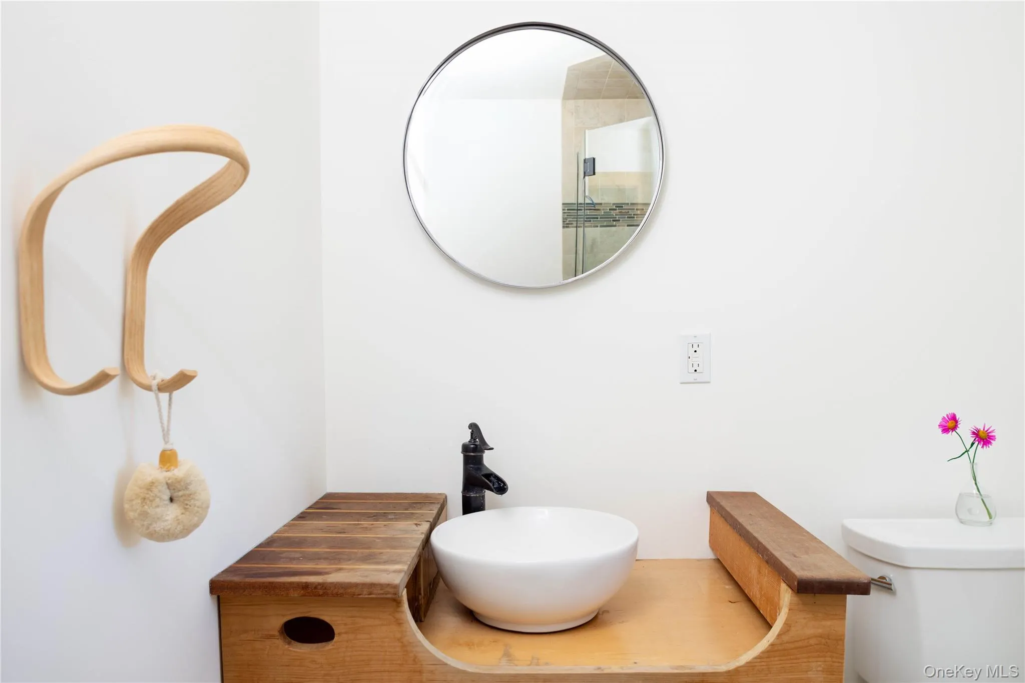 427 Sound Road, Southold, NY, 2 Bedrooms Bedrooms, 4 Rooms Rooms,1 BathroomBathrooms,Residential,For Rent,Sound,0,999762 427 Sound Road, Southold, NY, 2 Bedrooms Bedrooms, 4 Rooms Rooms,1 BathroomBathrooms,Residential,For Rent,Sound,0,999762