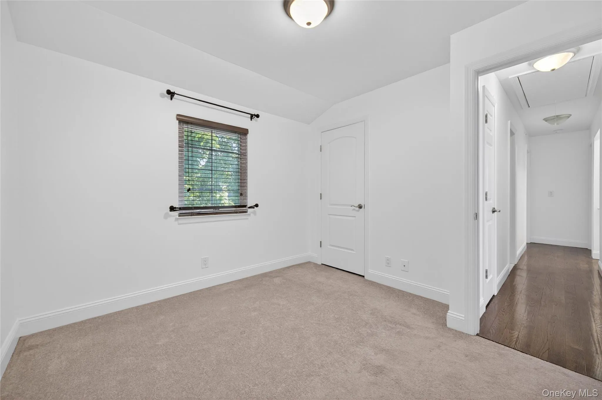 8 Lee Gray Court, Glen Cove, NY, 4 Bedrooms Bedrooms, 7 Rooms Rooms,2 BathroomsBathrooms,Residential Lease,For Rent,Lee Gray,0,999764 8 Lee Gray Court, Glen Cove, NY, 4 Bedrooms Bedrooms, 7 Rooms Rooms,2 BathroomsBathrooms,Residential Lease,For Rent,Lee Gray,0,999764