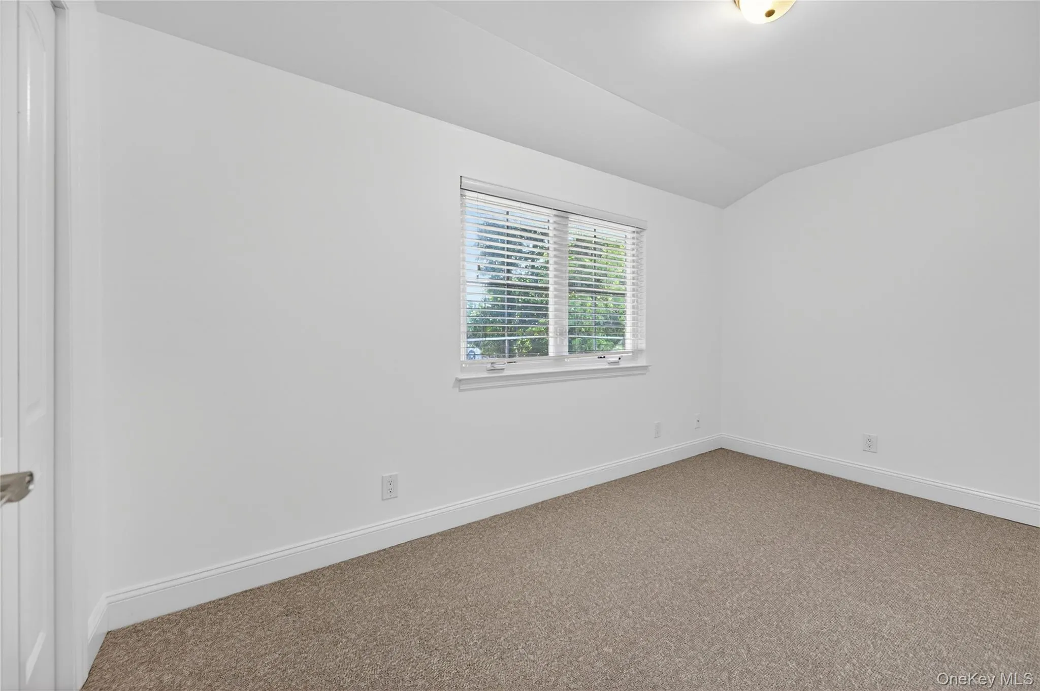 8 Lee Gray Court, Glen Cove, NY, 4 Bedrooms Bedrooms, 7 Rooms Rooms,2 BathroomsBathrooms,Residential Lease,For Rent,Lee Gray,0,999764 8 Lee Gray Court, Glen Cove, NY, 4 Bedrooms Bedrooms, 7 Rooms Rooms,2 BathroomsBathrooms,Residential Lease,For Rent,Lee Gray,0,999764