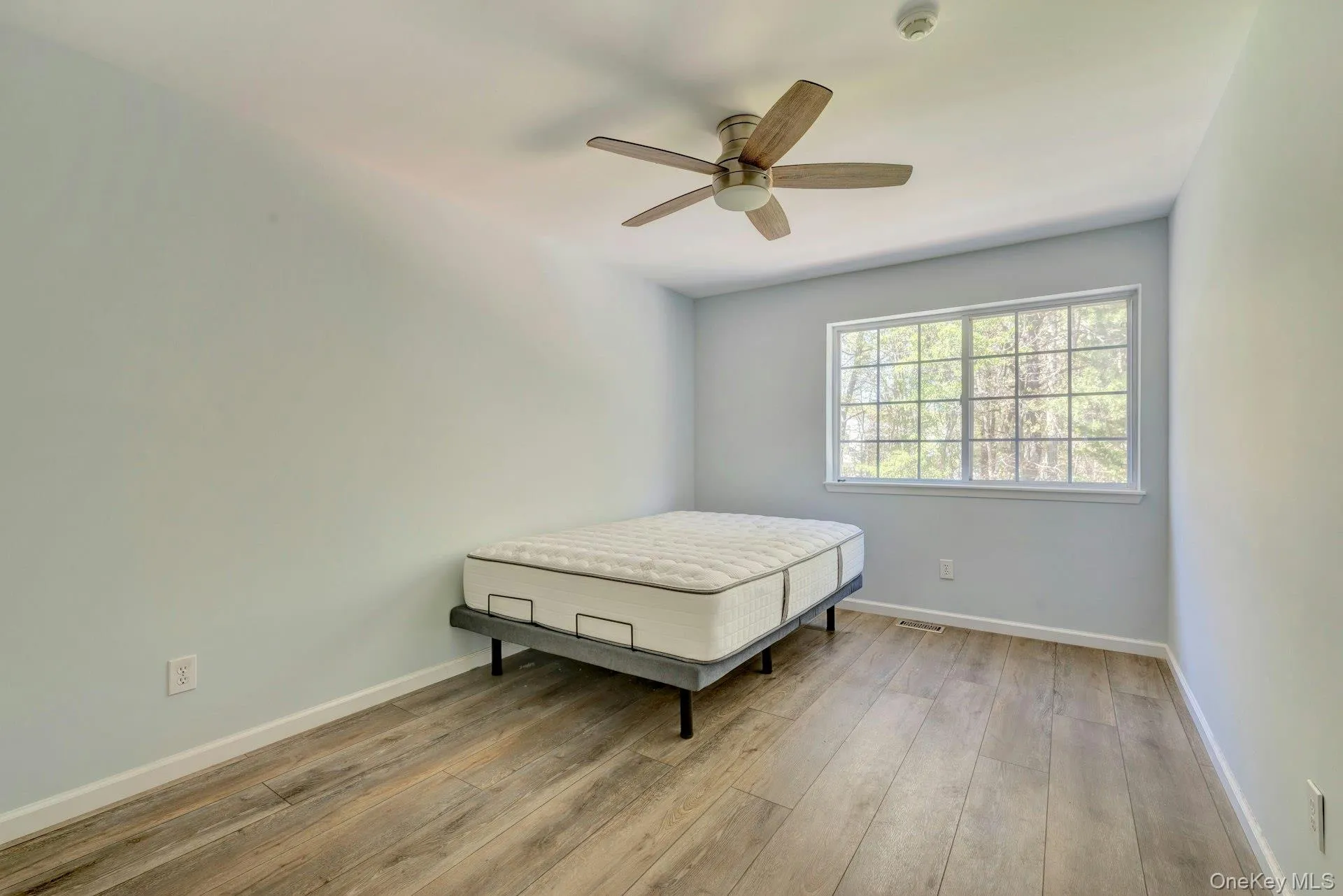 125 Farm House Court, Brookhaven, NY, 2 Bedrooms Bedrooms, 5 Rooms Rooms,1 BathroomBathrooms,Residential Sale,For Rent,Farm House,0,999767 125 Farm House Court, Brookhaven, NY, 2 Bedrooms Bedrooms, 5 Rooms Rooms,1 BathroomBathrooms,Residential Sale,For Rent,Farm House,0,999767