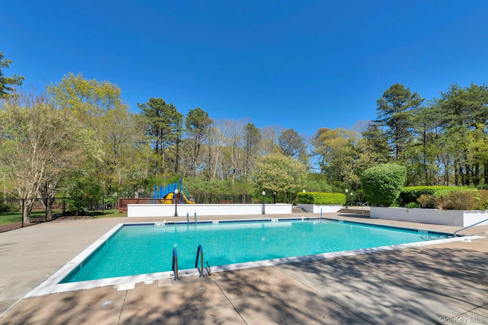 125 Farm House Court, Brookhaven, NY, 2 Bedrooms Bedrooms, 5 Rooms Rooms,1 BathroomBathrooms,Residential Sale,For Rent,Farm House,0,999767 125 Farm House Court, Brookhaven, NY, 2 Bedrooms Bedrooms, 5 Rooms Rooms,1 BathroomBathrooms,Residential Sale,For Rent,Farm House,0,999767
