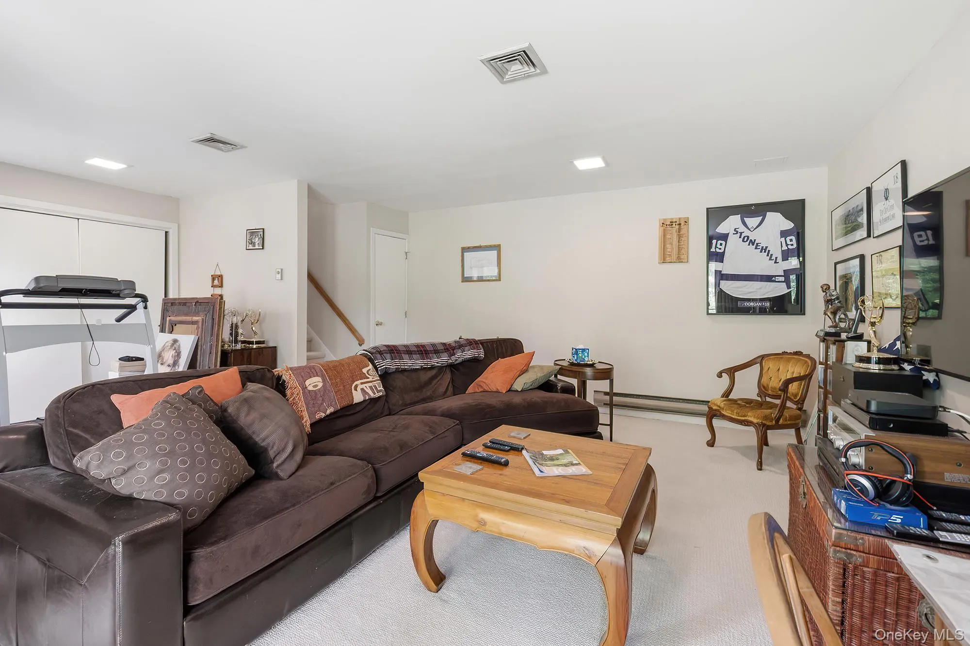 Finished Basement-Den Finished Basement-Den