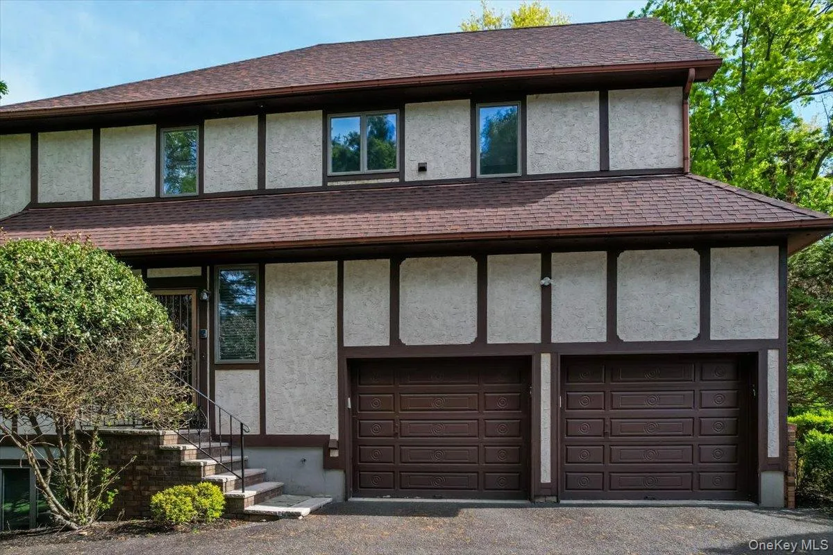 11 Bartlett Road, Ramapo, NY, 8 Bedrooms Bedrooms, 15 Rooms Rooms,5 BathroomsBathrooms,Residential Sale,For Rent,Bartlett,0,999779 11 Bartlett Road, Ramapo, NY, 8 Bedrooms Bedrooms, 15 Rooms Rooms,5 BathroomsBathrooms,Residential Sale,For Rent,Bartlett,0,999779