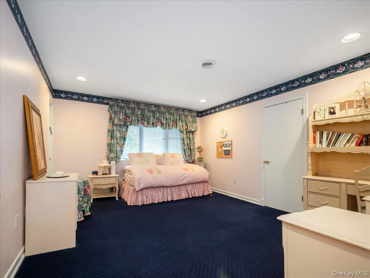 11 Bartlett Road, Ramapo, NY, 8 Bedrooms Bedrooms, 15 Rooms Rooms,5 BathroomsBathrooms,Residential Sale,For Rent,Bartlett,0,999779 11 Bartlett Road, Ramapo, NY, 8 Bedrooms Bedrooms, 15 Rooms Rooms,5 BathroomsBathrooms,Residential Sale,For Rent,Bartlett,0,999779