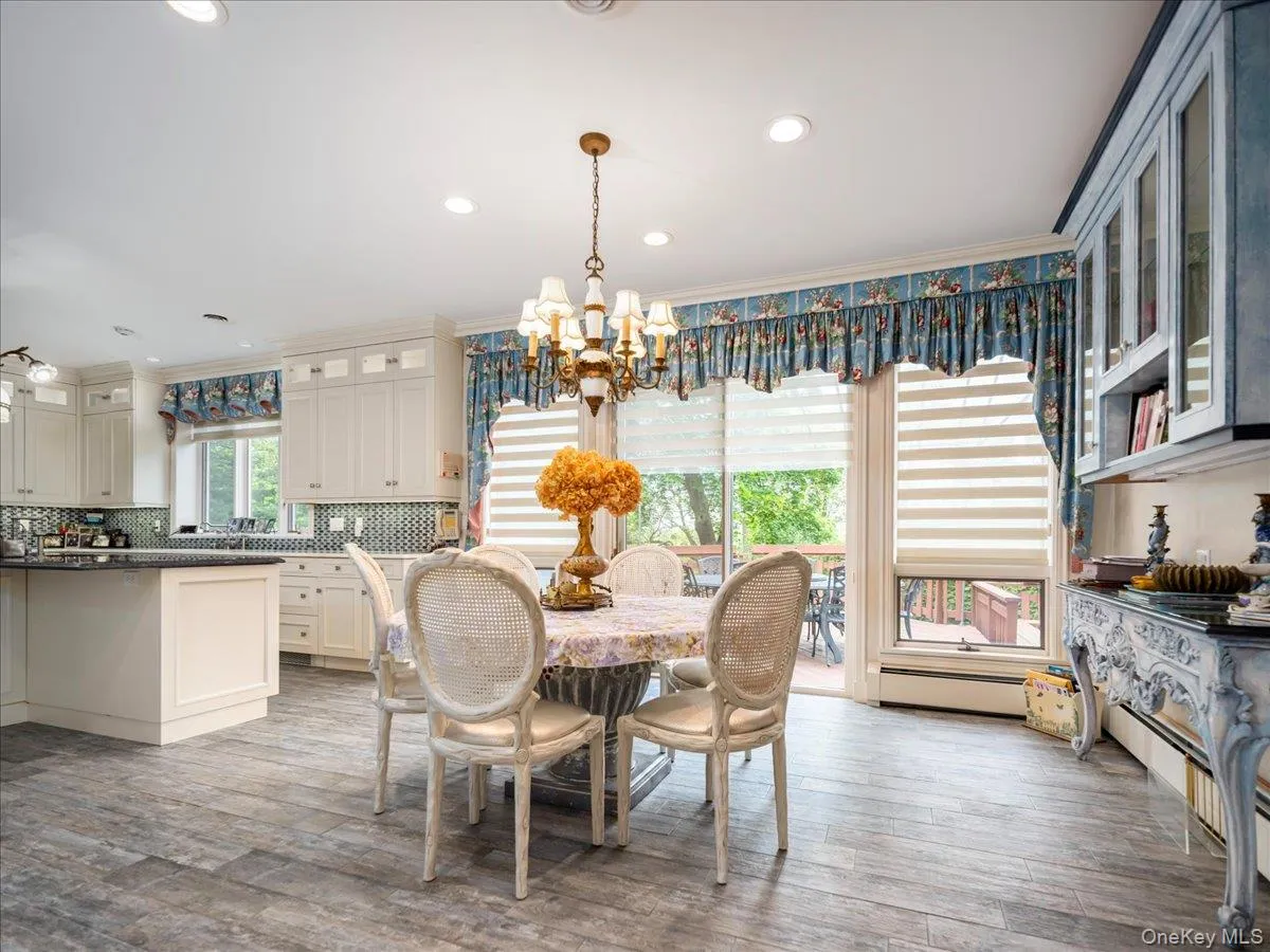 11 Bartlett Road, Ramapo, NY, 8 Bedrooms Bedrooms, 15 Rooms Rooms,5 BathroomsBathrooms,Residential Sale,For Rent,Bartlett,0,999779 11 Bartlett Road, Ramapo, NY, 8 Bedrooms Bedrooms, 15 Rooms Rooms,5 BathroomsBathrooms,Residential Sale,For Rent,Bartlett,0,999779