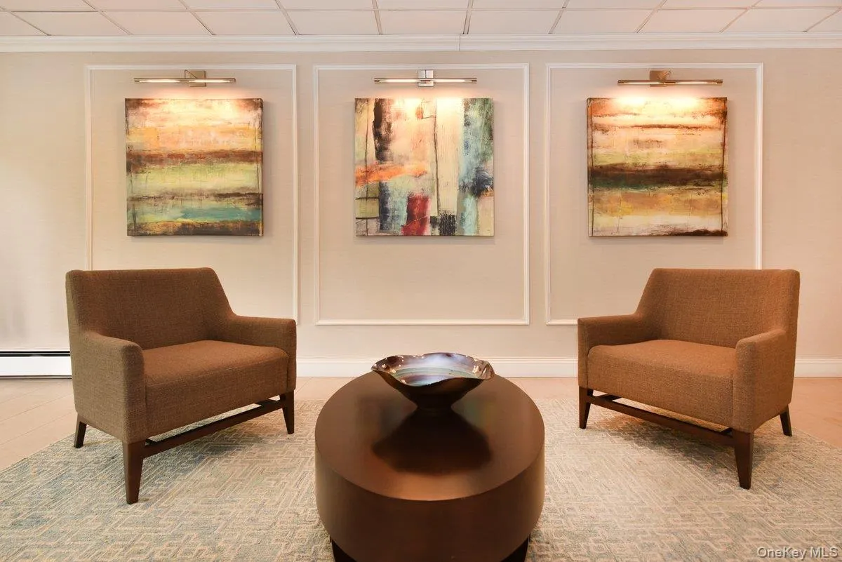 LOBBY LOBBY