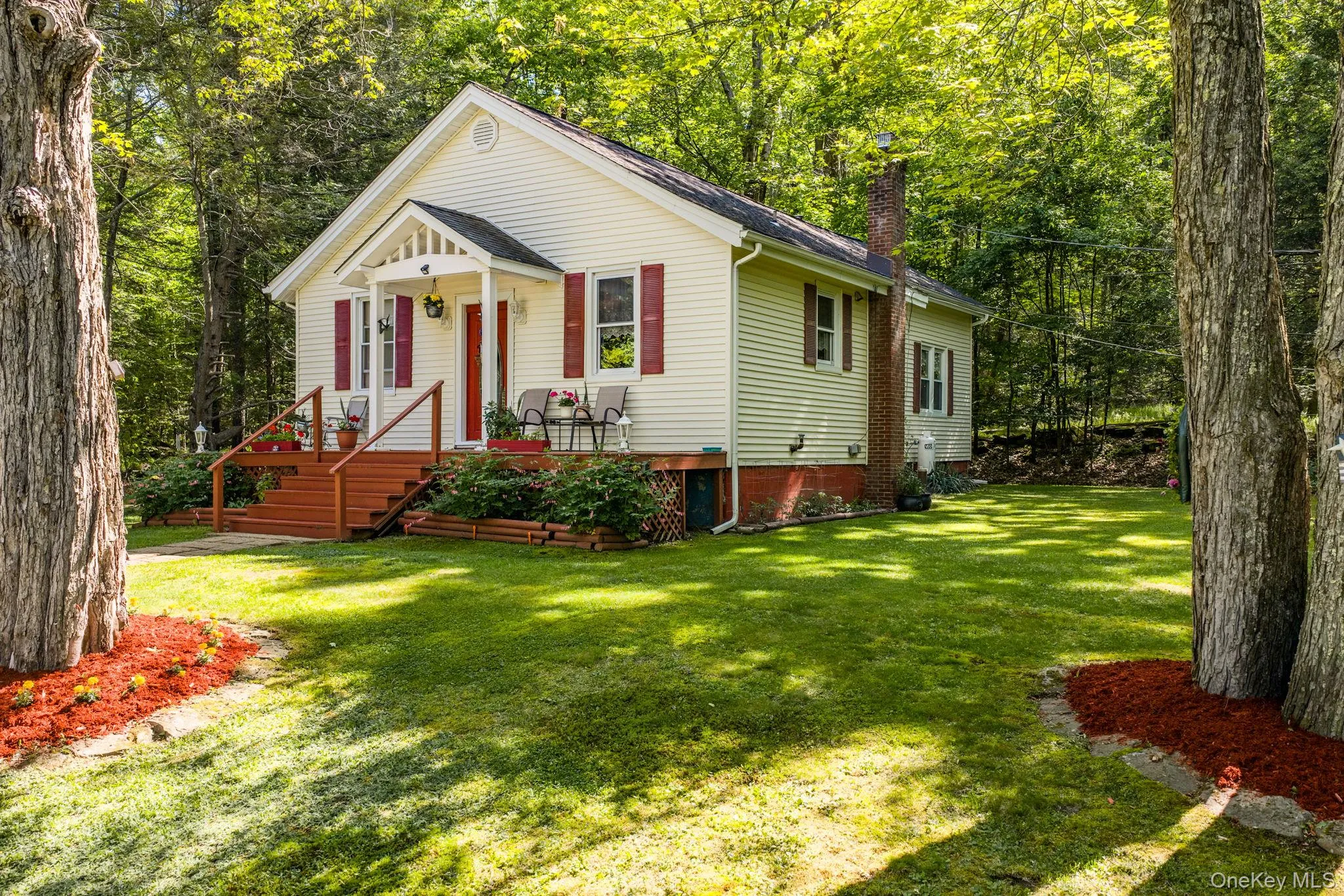 370 Starlight Road, Thompson, NY, 2 Bedrooms Bedrooms, 5 Rooms Rooms,1 BathroomBathrooms,Residential,For Rent,Starlight,0,999783 370 Starlight Road, Thompson, NY, 2 Bedrooms Bedrooms, 5 Rooms Rooms,1 BathroomBathrooms,Residential,For Rent,Starlight,0,999783
