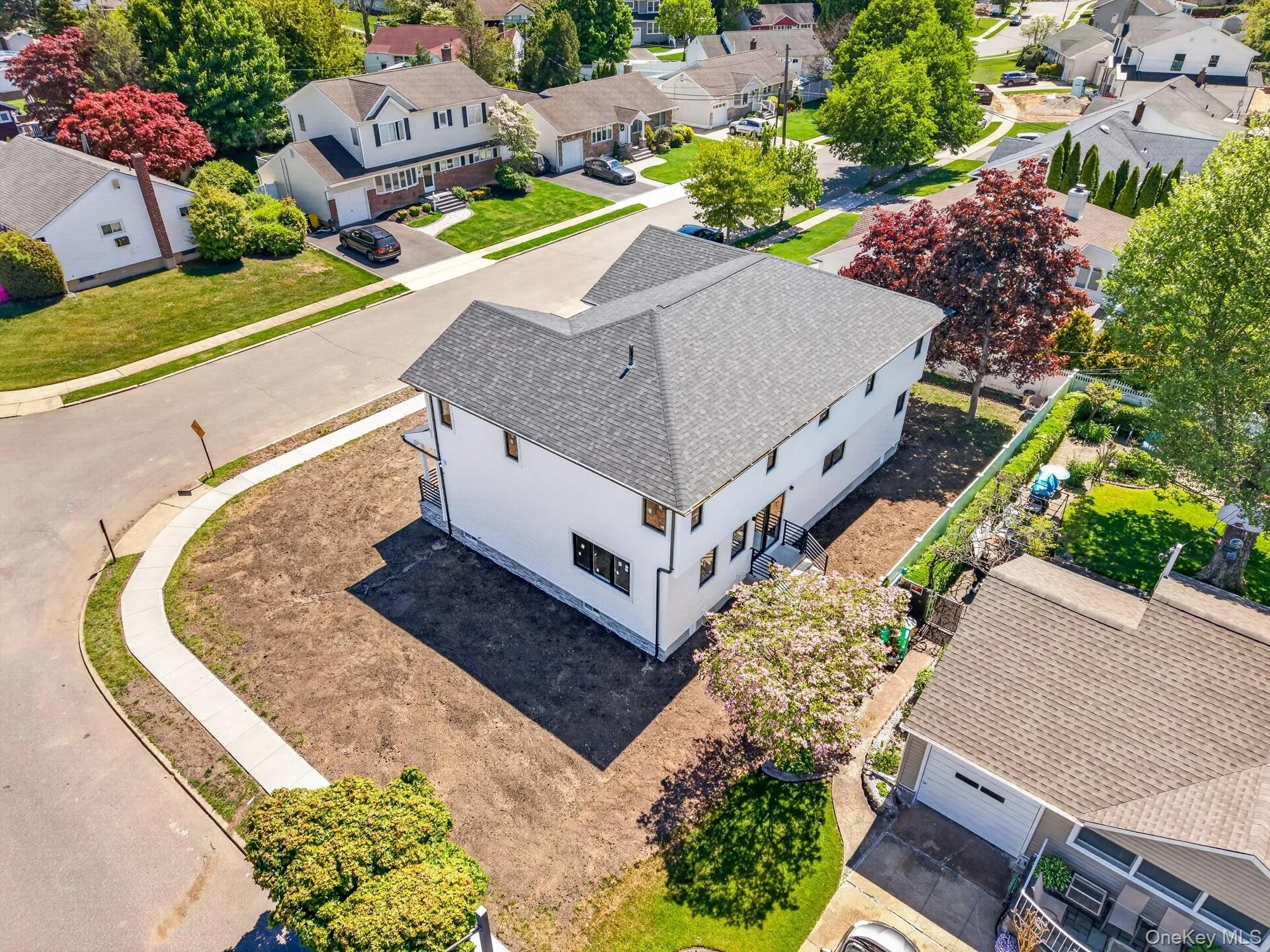 2 Lee Place, Oyster Bay, NY, 5 Bedrooms Bedrooms, 15 Rooms Rooms,4 BathroomsBathrooms,Residential,For Rent,Lee,0,999785 2 Lee Place, Oyster Bay, NY, 5 Bedrooms Bedrooms, 15 Rooms Rooms,4 BathroomsBathrooms,Residential,For Rent,Lee,0,999785