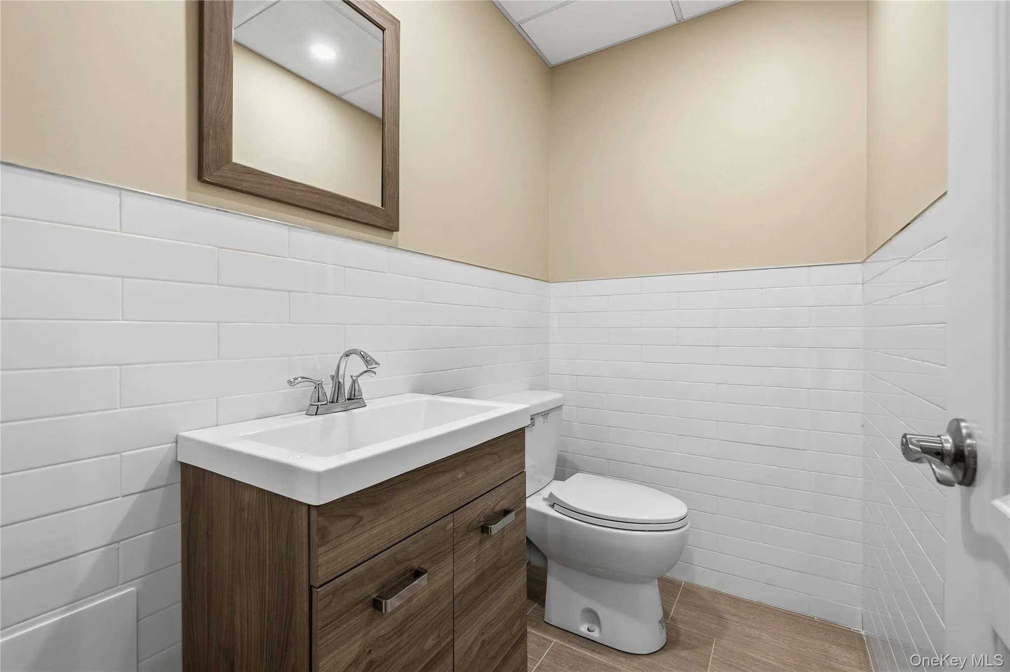 68 Maple Avenue, Oyster Bay, NY, 5 Bedrooms Bedrooms, 15 Rooms Rooms,7 BathroomsBathrooms,Residential,For Rent,Maple,0,999787 68 Maple Avenue, Oyster Bay, NY, 5 Bedrooms Bedrooms, 15 Rooms Rooms,7 BathroomsBathrooms,Residential,For Rent,Maple,0,999787