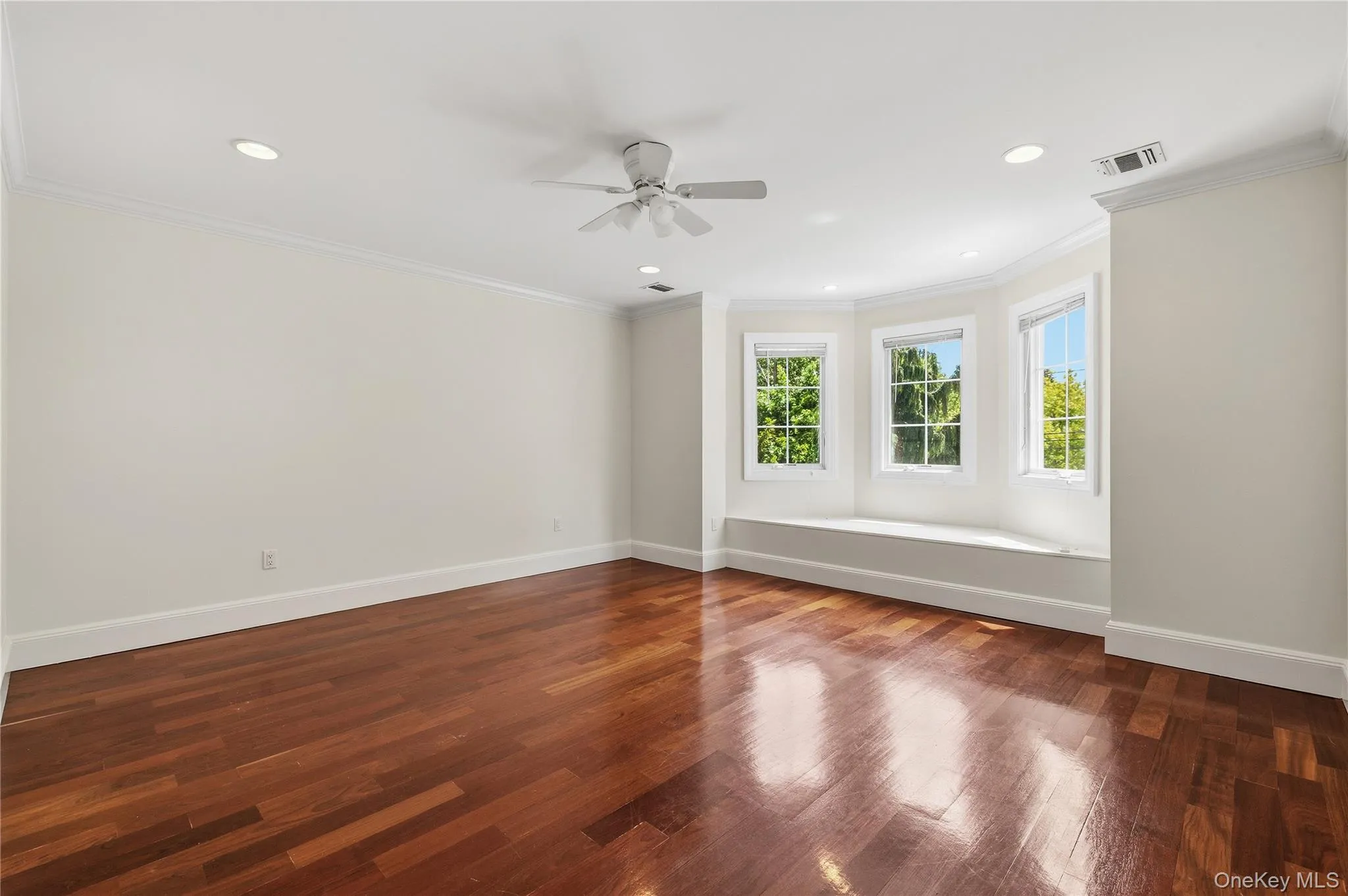 68 Maple Avenue, Oyster Bay, NY, 5 Bedrooms Bedrooms, 15 Rooms Rooms,7 BathroomsBathrooms,Residential,For Rent,Maple,0,999787 68 Maple Avenue, Oyster Bay, NY, 5 Bedrooms Bedrooms, 15 Rooms Rooms,7 BathroomsBathrooms,Residential,For Rent,Maple,0,999787