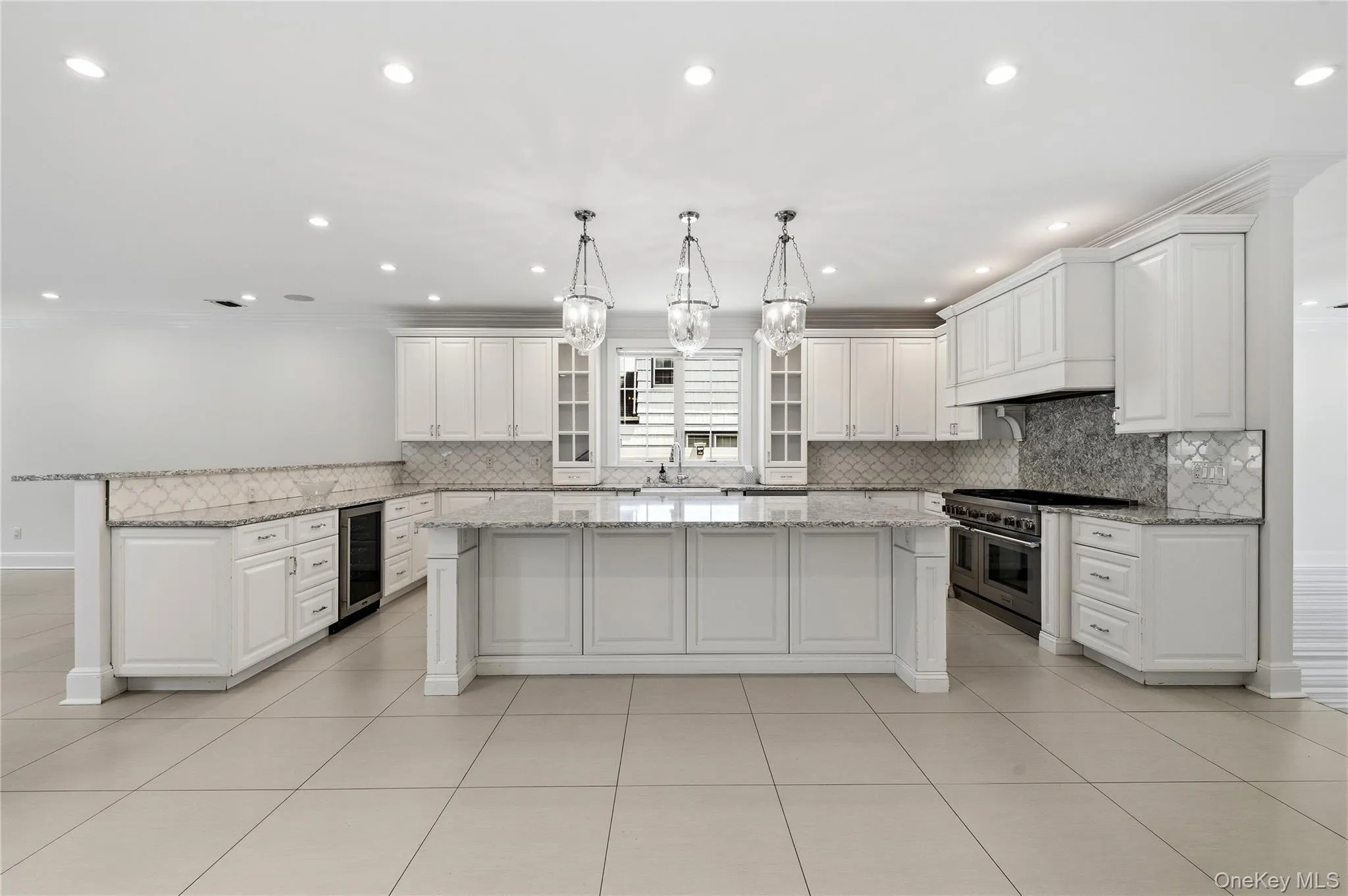 68 Maple Avenue, Oyster Bay, NY, 5 Bedrooms Bedrooms, 15 Rooms Rooms,7 BathroomsBathrooms,Residential,For Rent,Maple,0,999787 68 Maple Avenue, Oyster Bay, NY, 5 Bedrooms Bedrooms, 15 Rooms Rooms,7 BathroomsBathrooms,Residential,For Rent,Maple,0,999787