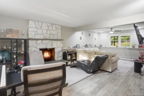 31 Laura Road, Monroe, NY, 3 Bedrooms Bedrooms, 8 Rooms Rooms,2 BathroomsBathrooms,Residential,For Rent,Laura,0,999789 31 Laura Road, Monroe, NY, 3 Bedrooms Bedrooms, 8 Rooms Rooms,2 BathroomsBathrooms,Residential,For Rent,Laura,0,999789