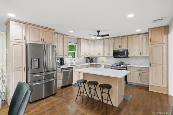 31 Laura Road, Monroe, NY, 3 Bedrooms Bedrooms, 8 Rooms Rooms,2 BathroomsBathrooms,Residential,For Rent,Laura,0,999789 31 Laura Road, Monroe, NY, 3 Bedrooms Bedrooms, 8 Rooms Rooms,2 BathroomsBathrooms,Residential,For Rent,Laura,0,999789