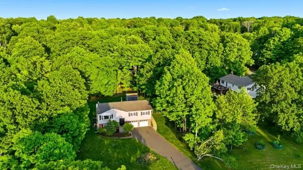 31 Laura Road, Monroe, NY, 3 Bedrooms Bedrooms, 8 Rooms Rooms,2 BathroomsBathrooms,Residential,For Rent,Laura,0,999789 31 Laura Road, Monroe, NY, 3 Bedrooms Bedrooms, 8 Rooms Rooms,2 BathroomsBathrooms,Residential,For Rent,Laura,0,999789