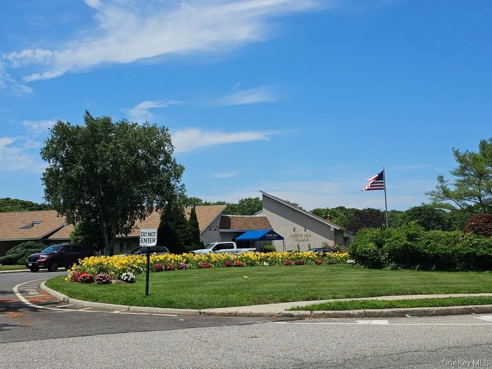 109 Pointe Circle, Brookhaven, NY, 2 Bedrooms Bedrooms, 4 Rooms Rooms,2 BathroomsBathrooms,Residential Lease,For Rent,Pointe,0,999806 109 Pointe Circle, Brookhaven, NY, 2 Bedrooms Bedrooms, 4 Rooms Rooms,2 BathroomsBathrooms,Residential Lease,For Rent,Pointe,0,999806