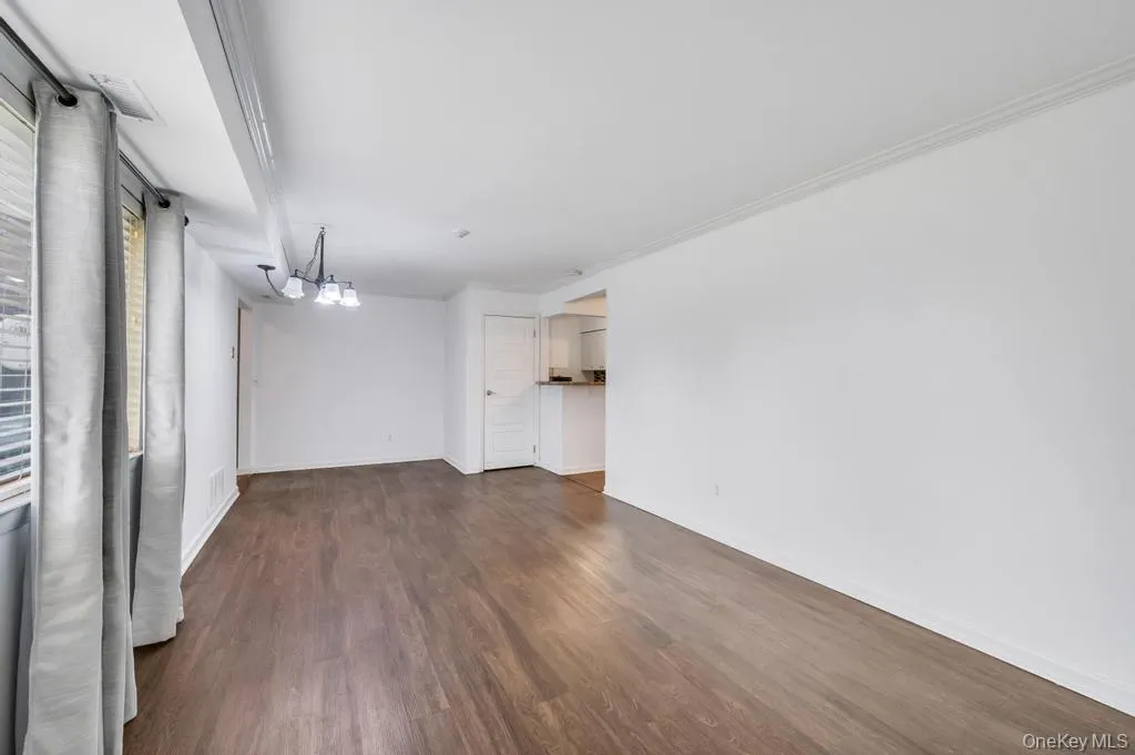 109 Pointe Circle, Brookhaven, NY, 2 Bedrooms Bedrooms, 4 Rooms Rooms,2 BathroomsBathrooms,Residential Lease,For Rent,Pointe,0,999806 109 Pointe Circle, Brookhaven, NY, 2 Bedrooms Bedrooms, 4 Rooms Rooms,2 BathroomsBathrooms,Residential Lease,For Rent,Pointe,0,999806
