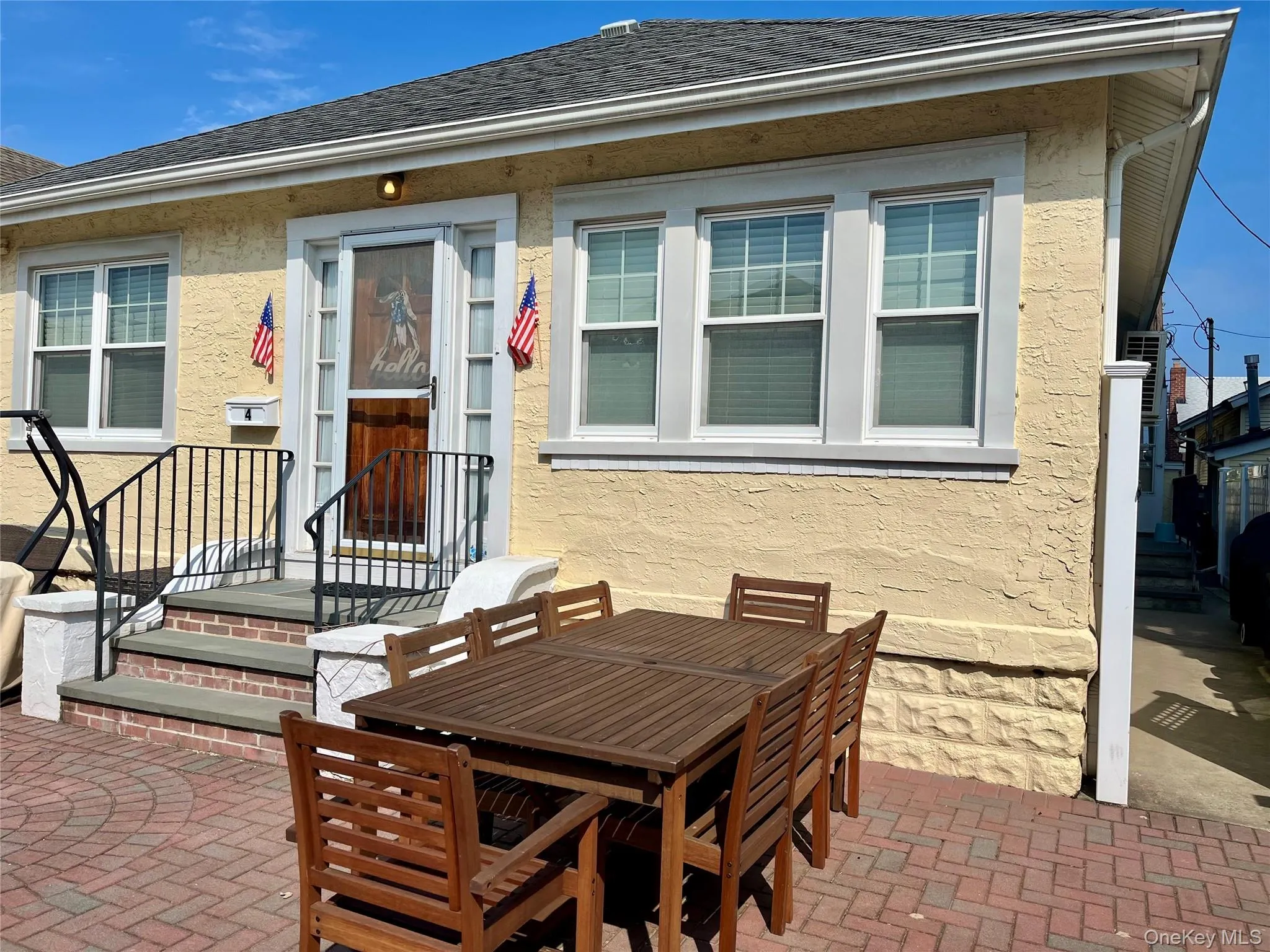 4 January Walk, Long Beach, NY, 3 Bedrooms Bedrooms, 5 Rooms Rooms,1 BathroomBathrooms,Residential Lease,For Rent,January,0,999815 4 January Walk, Long Beach, NY, 3 Bedrooms Bedrooms, 5 Rooms Rooms,1 BathroomBathrooms,Residential Lease,For Rent,January,0,999815