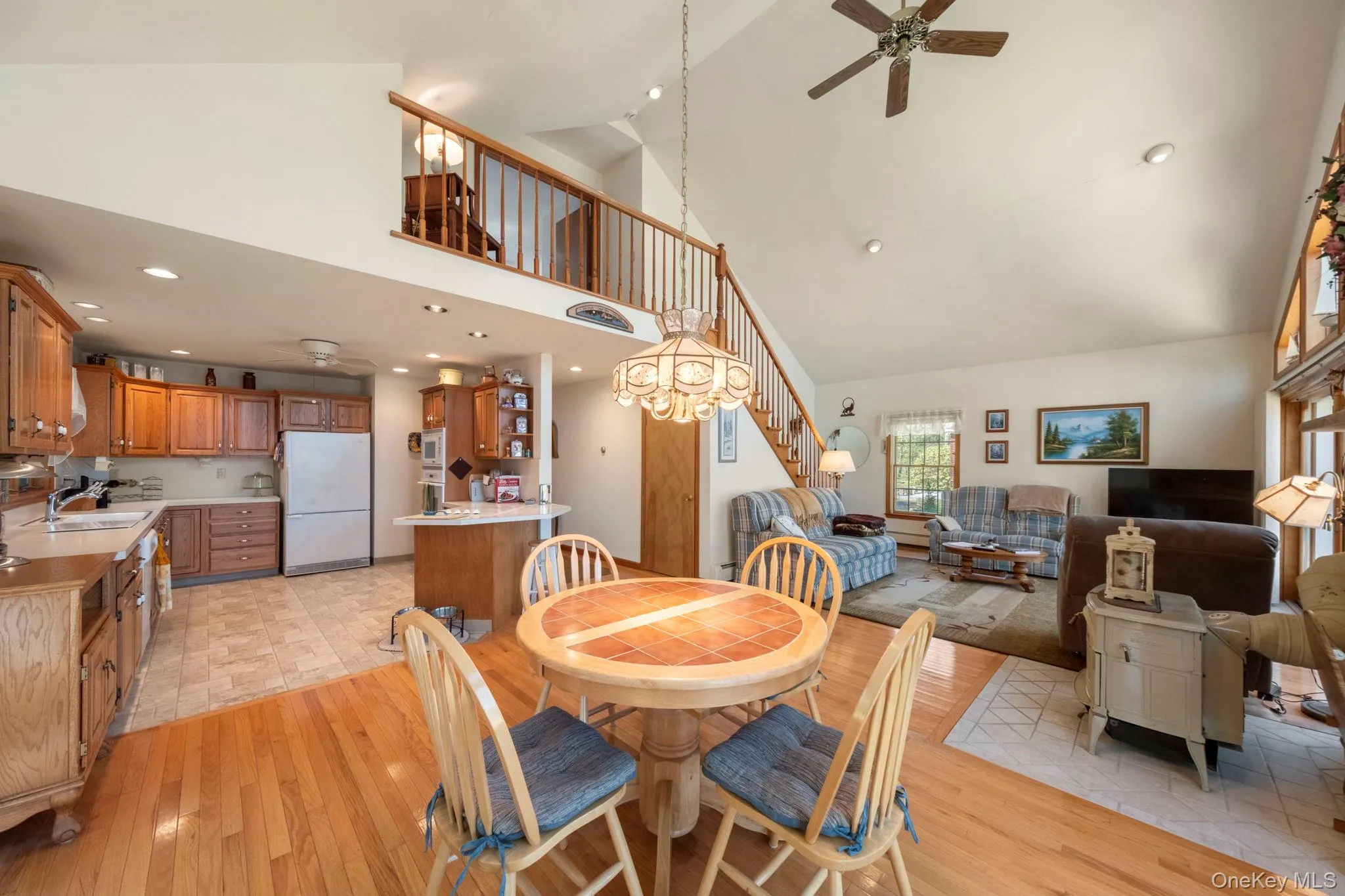 382 Shore Drive, Thompson, NY, 3 Bedrooms Bedrooms, 5 Rooms Rooms,1 BathroomBathrooms,Residential Sale,For Rent,Shore,0,999825 382 Shore Drive, Thompson, NY, 3 Bedrooms Bedrooms, 5 Rooms Rooms,1 BathroomBathrooms,Residential Sale,For Rent,Shore,0,999825