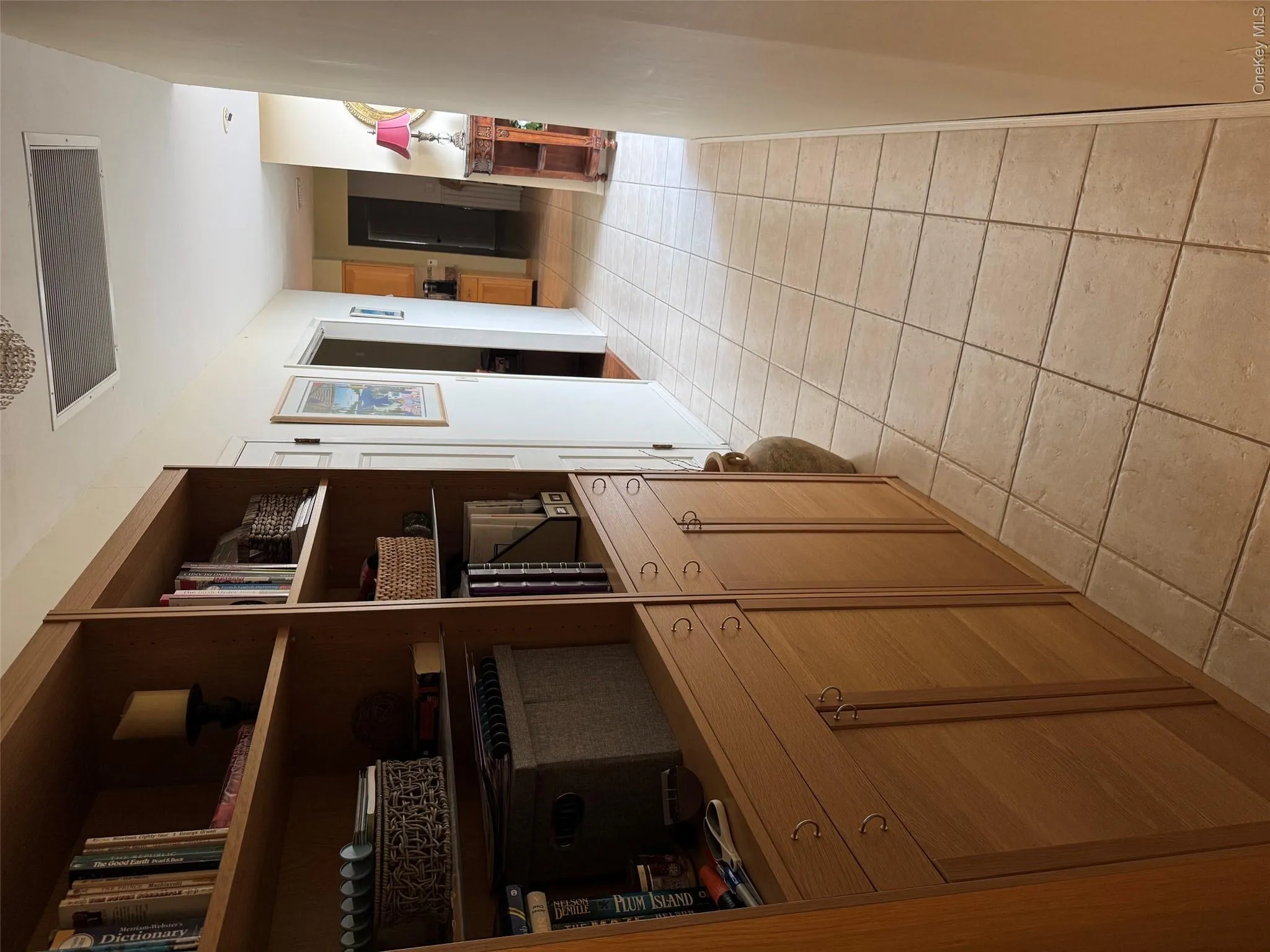 20 Oak Tree Drive, Smithtown, NY, 4 Bedrooms Bedrooms, 8 Rooms Rooms,3 BathroomsBathrooms,Residential,For Rent,Oak Tree,0,999827 20 Oak Tree Drive, Smithtown, NY, 4 Bedrooms Bedrooms, 8 Rooms Rooms,3 BathroomsBathrooms,Residential,For Rent,Oak Tree,0,999827