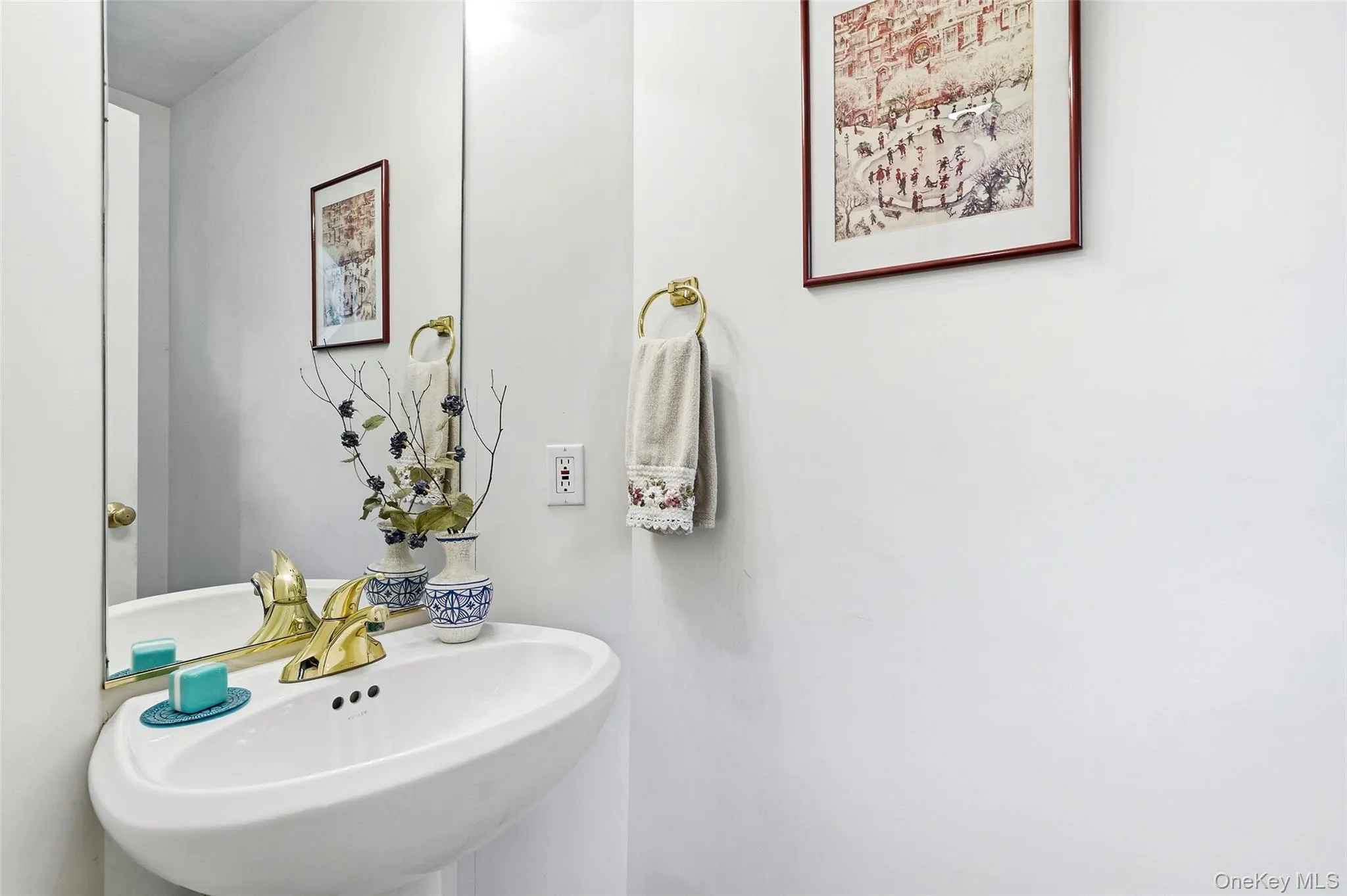 Powder Room Powder Room