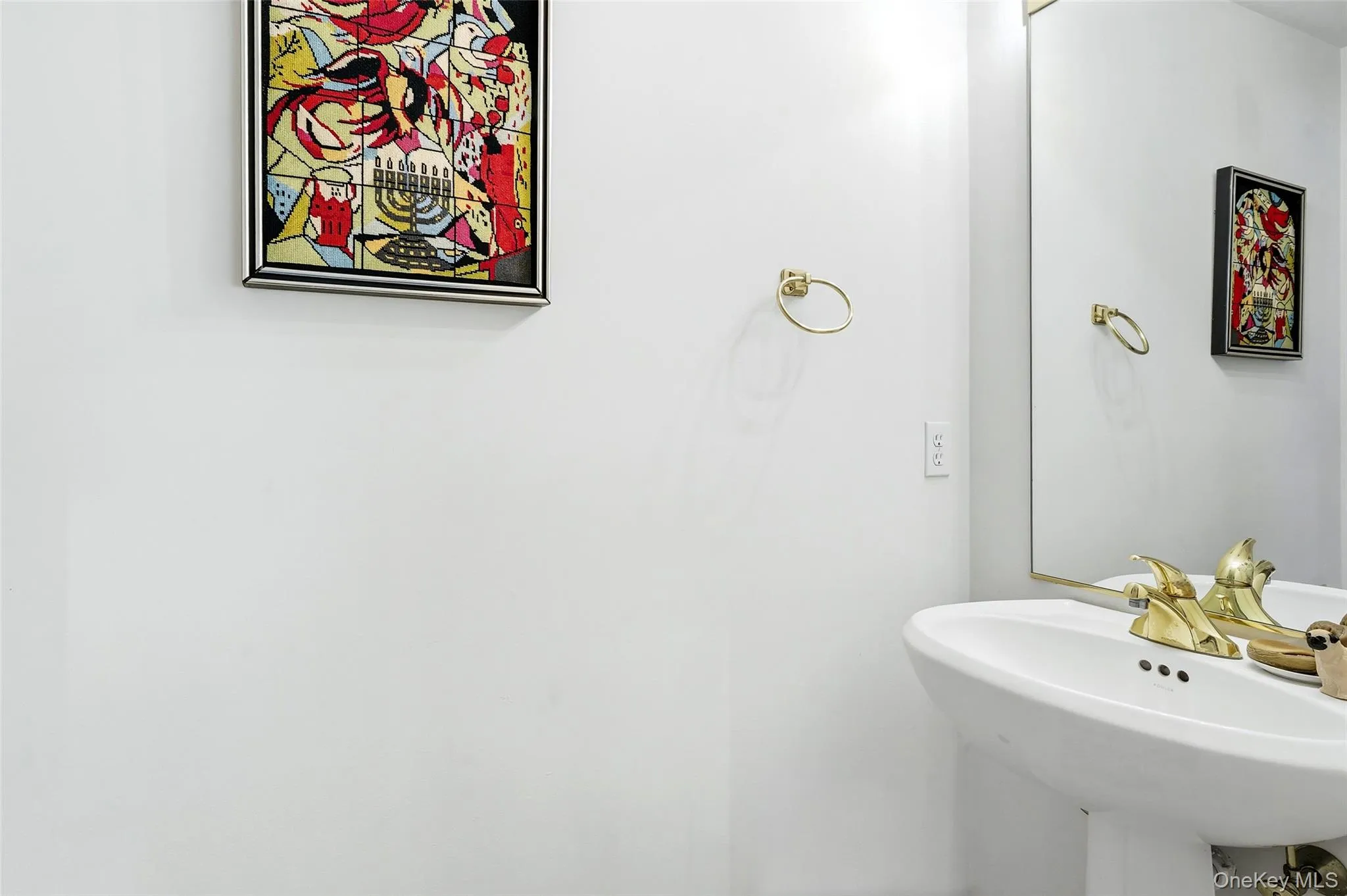 Half Bath on Lower Level Half Bath on Lower Level