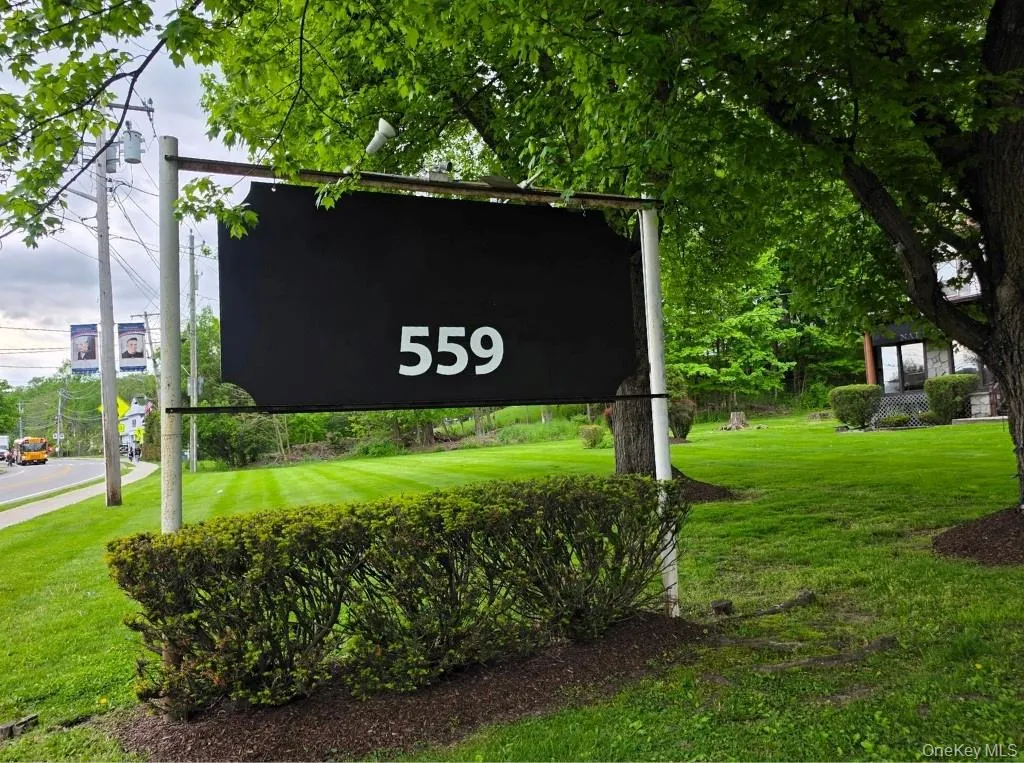559 State Route 32, Woodbury, NY, 1 Room Rooms,1 BathroomBathrooms,Residential Lease,For Rent,State Route 32,0,999836 559 State Route 32, Woodbury, NY, 1 Room Rooms,1 BathroomBathrooms,Residential Lease,For Rent,State Route 32,0,999836