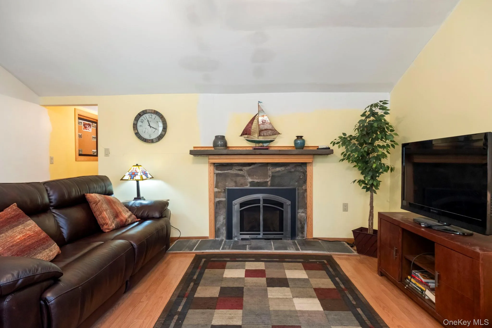 25 Canal Road, Thompson, NY, 3 Bedrooms Bedrooms, 5 Rooms Rooms,2 BathroomsBathrooms,Residential,For Rent,Canal,0,999847 25 Canal Road, Thompson, NY, 3 Bedrooms Bedrooms, 5 Rooms Rooms,2 BathroomsBathrooms,Residential,For Rent,Canal,0,999847