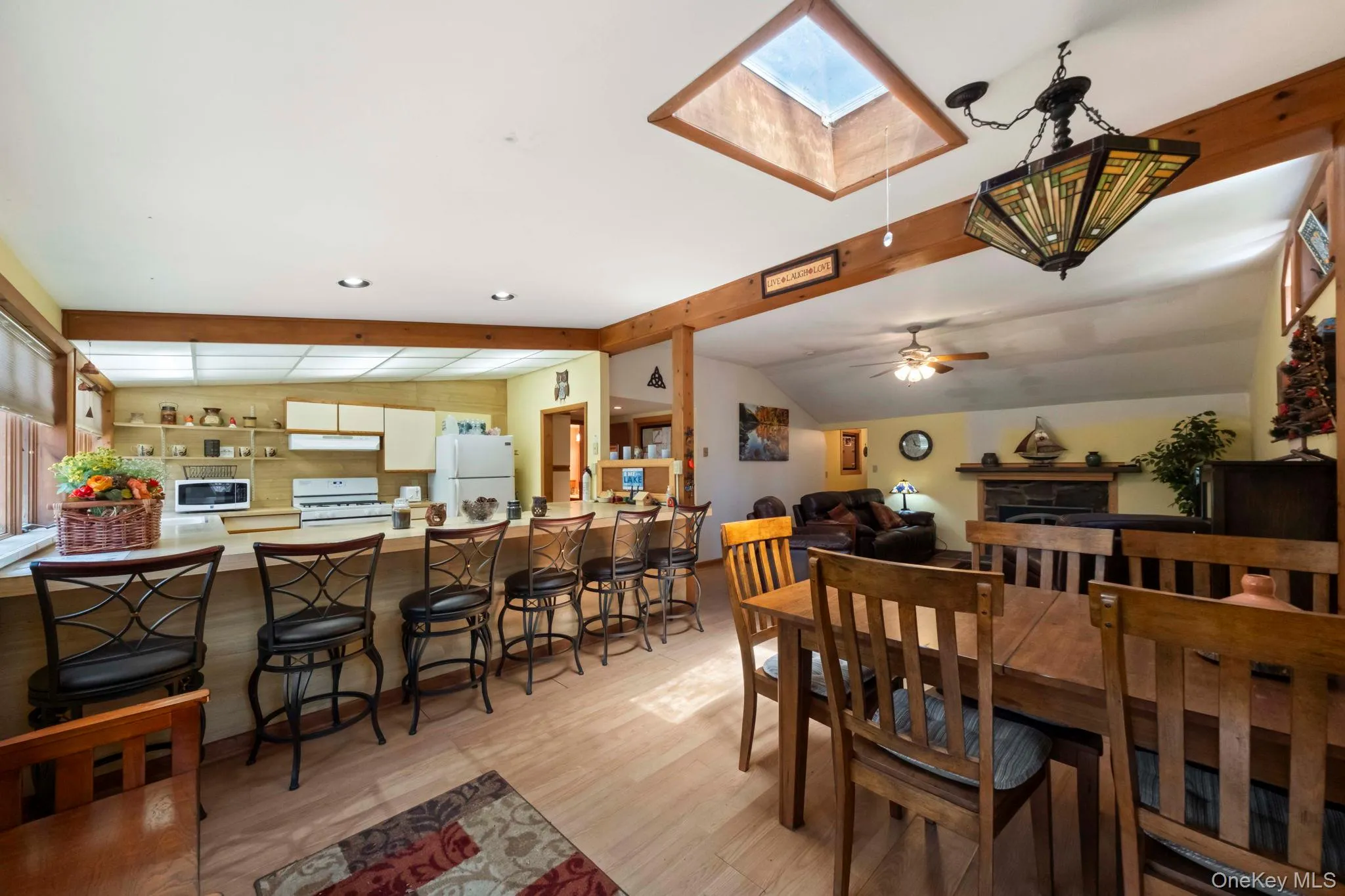 25 Canal Road, Thompson, NY, 3 Bedrooms Bedrooms, 5 Rooms Rooms,2 BathroomsBathrooms,Residential,For Rent,Canal,0,999847 25 Canal Road, Thompson, NY, 3 Bedrooms Bedrooms, 5 Rooms Rooms,2 BathroomsBathrooms,Residential,For Rent,Canal,0,999847