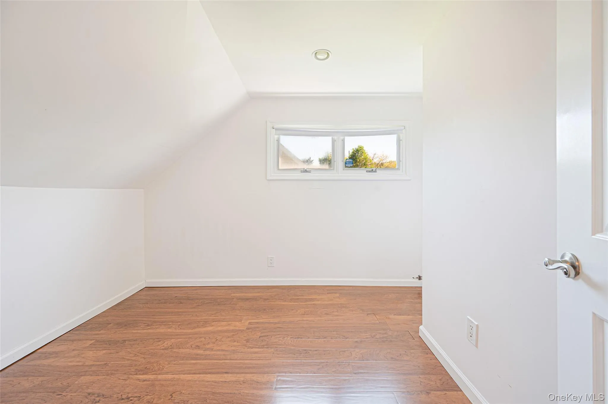 6 Arizona Avenue, Oyster Bay, NY, 3 Bedrooms Bedrooms, 6 Rooms Rooms,1 BathroomBathrooms,Residential,For Rent,Arizona,0,999850 6 Arizona Avenue, Oyster Bay, NY, 3 Bedrooms Bedrooms, 6 Rooms Rooms,1 BathroomBathrooms,Residential,For Rent,Arizona,0,999850