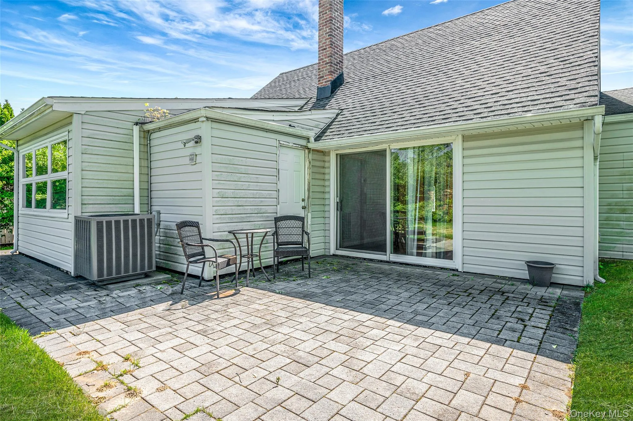 6 Arizona Avenue, Oyster Bay, NY, 3 Bedrooms Bedrooms, 6 Rooms Rooms,1 BathroomBathrooms,Residential,For Rent,Arizona,0,999850 6 Arizona Avenue, Oyster Bay, NY, 3 Bedrooms Bedrooms, 6 Rooms Rooms,1 BathroomBathrooms,Residential,For Rent,Arizona,0,999850