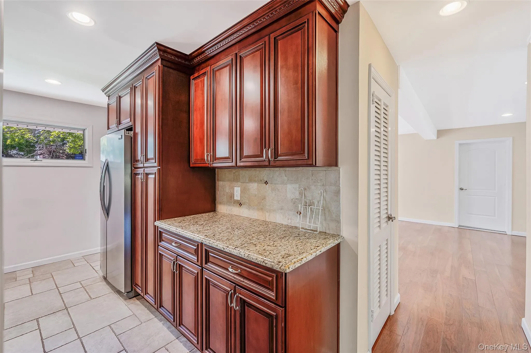 6 Arizona Avenue, Oyster Bay, NY, 3 Bedrooms Bedrooms, 6 Rooms Rooms,1 BathroomBathrooms,Residential,For Rent,Arizona,0,999850 6 Arizona Avenue, Oyster Bay, NY, 3 Bedrooms Bedrooms, 6 Rooms Rooms,1 BathroomBathrooms,Residential,For Rent,Arizona,0,999850