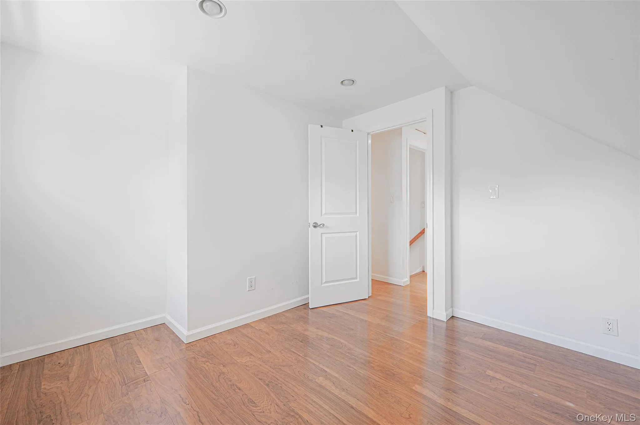 6 Arizona Avenue, Oyster Bay, NY, 3 Bedrooms Bedrooms, 6 Rooms Rooms,1 BathroomBathrooms,Residential,For Rent,Arizona,0,999850 6 Arizona Avenue, Oyster Bay, NY, 3 Bedrooms Bedrooms, 6 Rooms Rooms,1 BathroomBathrooms,Residential,For Rent,Arizona,0,999850