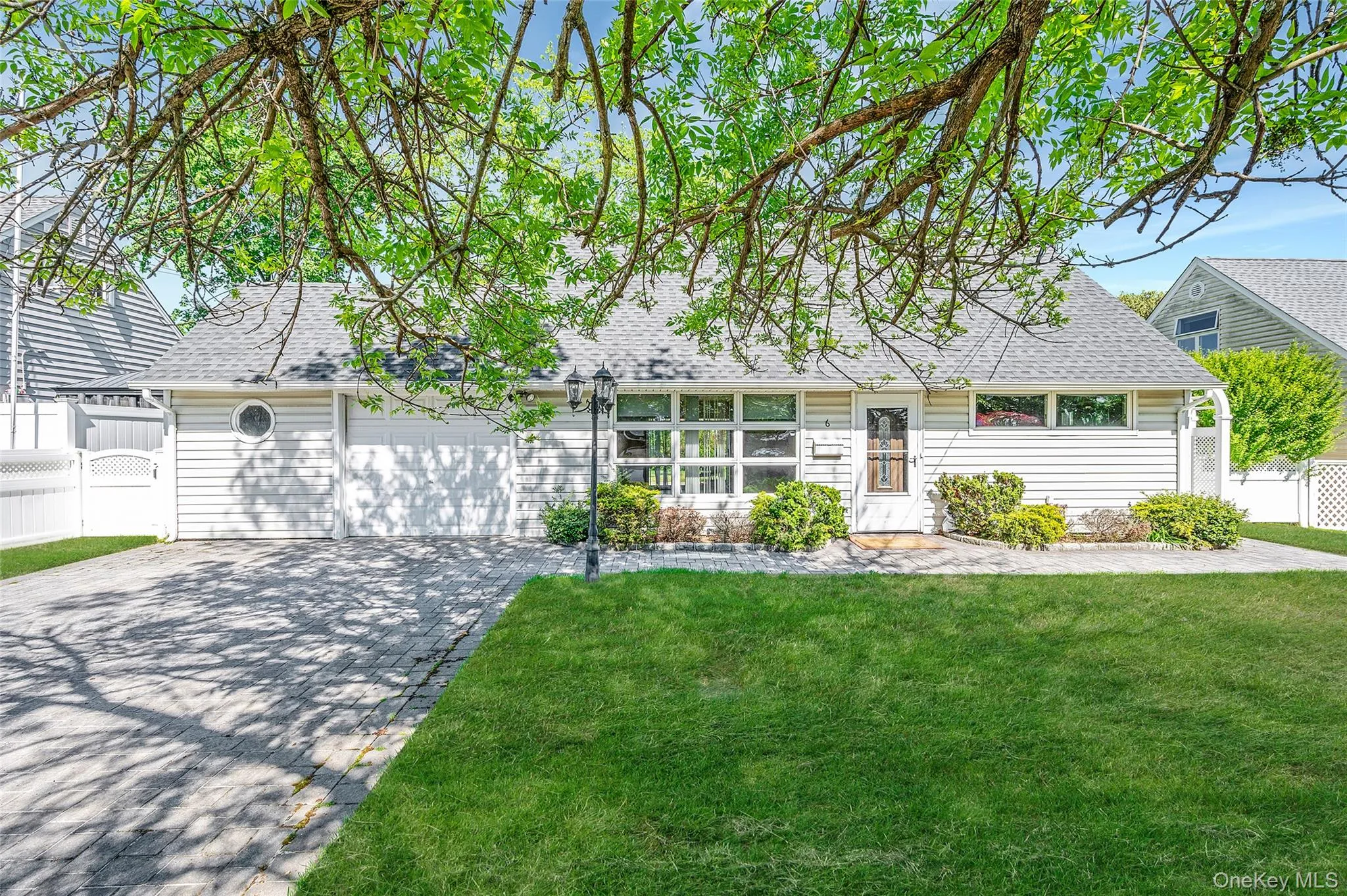 6 Arizona Avenue, Oyster Bay, NY, 3 Bedrooms Bedrooms, 6 Rooms Rooms,1 BathroomBathrooms,Residential,For Rent,Arizona,0,999850 6 Arizona Avenue, Oyster Bay, NY, 3 Bedrooms Bedrooms, 6 Rooms Rooms,1 BathroomBathrooms,Residential,For Rent,Arizona,0,999850