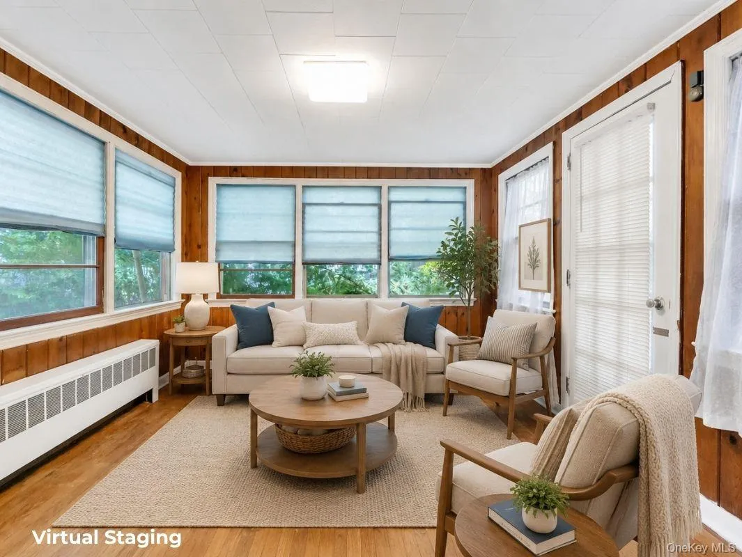 62 Squires Avenue, Southampton, NY, 2 Bedrooms Bedrooms, 6 Rooms Rooms,1 BathroomBathrooms,Residential,For Rent,Squires,0,999857 62 Squires Avenue, Southampton, NY, 2 Bedrooms Bedrooms, 6 Rooms Rooms,1 BathroomBathrooms,Residential,For Rent,Squires,0,999857