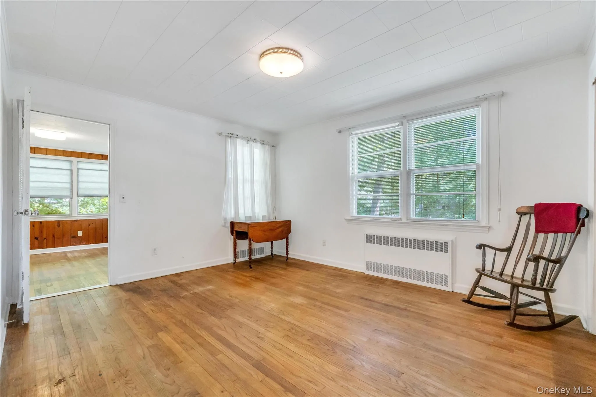 62 Squires Avenue, Southampton, NY, 2 Bedrooms Bedrooms, 6 Rooms Rooms,1 BathroomBathrooms,Residential,For Rent,Squires,0,999857 62 Squires Avenue, Southampton, NY, 2 Bedrooms Bedrooms, 6 Rooms Rooms,1 BathroomBathrooms,Residential,For Rent,Squires,0,999857
