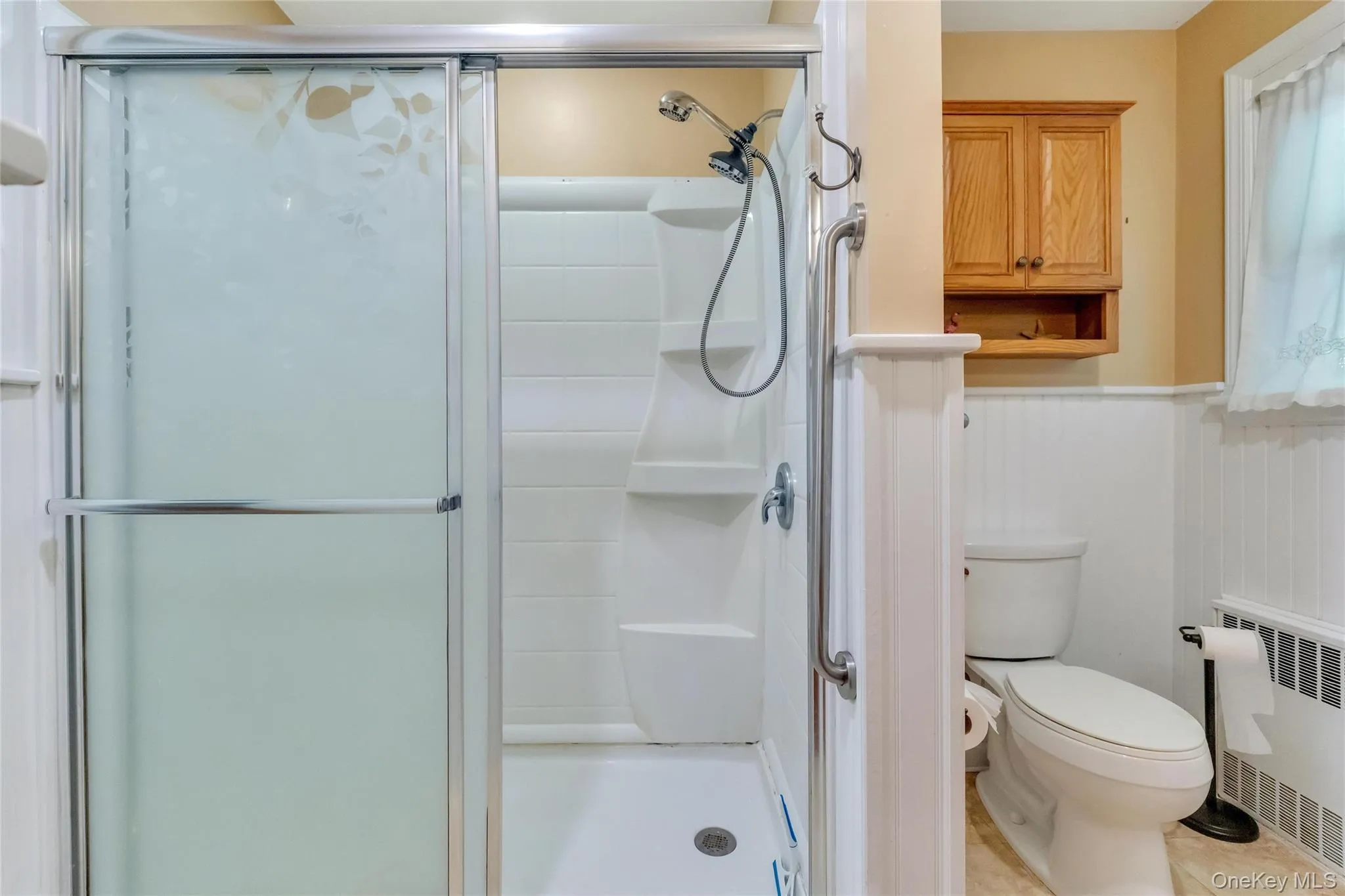 62 Squires Avenue, Southampton, NY, 2 Bedrooms Bedrooms, 6 Rooms Rooms,1 BathroomBathrooms,Residential,For Rent,Squires,0,999857 62 Squires Avenue, Southampton, NY, 2 Bedrooms Bedrooms, 6 Rooms Rooms,1 BathroomBathrooms,Residential,For Rent,Squires,0,999857
