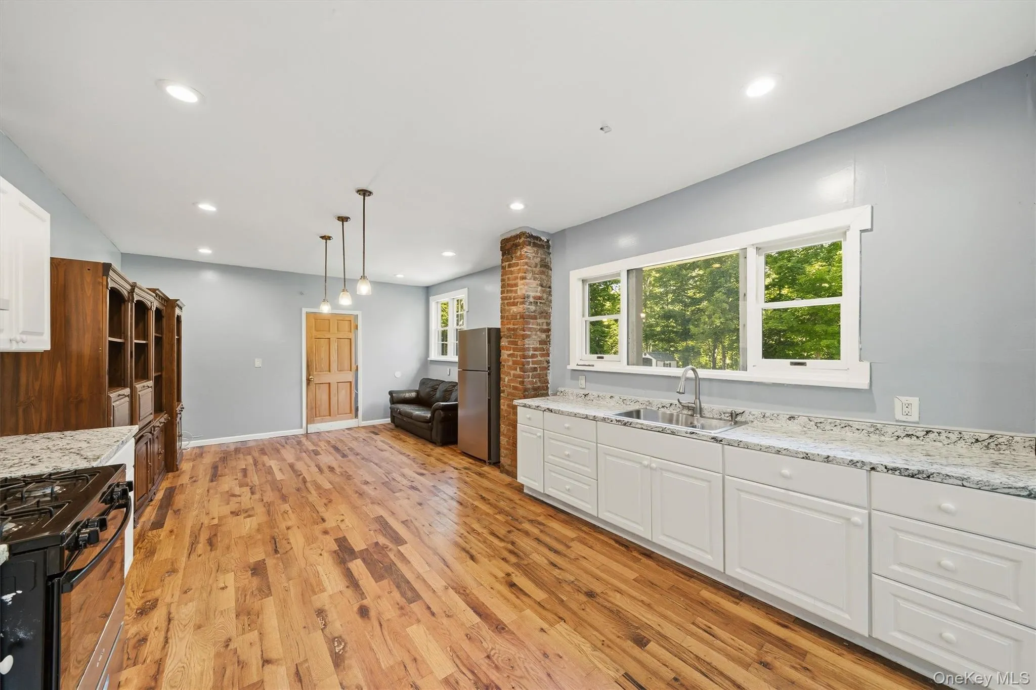 1021 State Route 32, Woodbury, NY, 4 Bedrooms Bedrooms, 16 Rooms Rooms,3 BathroomsBathrooms,Residential Lease,For Rent,State Route 32,0,999863 1021 State Route 32, Woodbury, NY, 4 Bedrooms Bedrooms, 16 Rooms Rooms,3 BathroomsBathrooms,Residential Lease,For Rent,State Route 32,0,999863