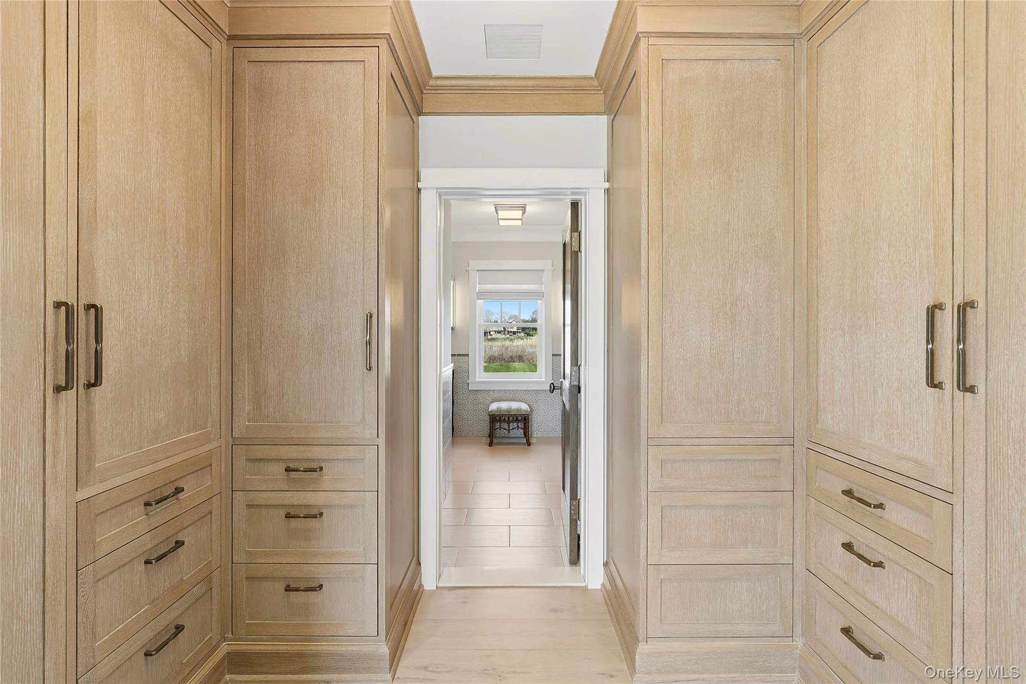 155 Duck Pond Lane, Southampton, NY, 6 Bedrooms Bedrooms, 30 Rooms Rooms,7 BathroomsBathrooms,Residential Sale,For Rent,Duck Pond,0,999864 155 Duck Pond Lane, Southampton, NY, 6 Bedrooms Bedrooms, 30 Rooms Rooms,7 BathroomsBathrooms,Residential Sale,For Rent,Duck Pond,0,999864