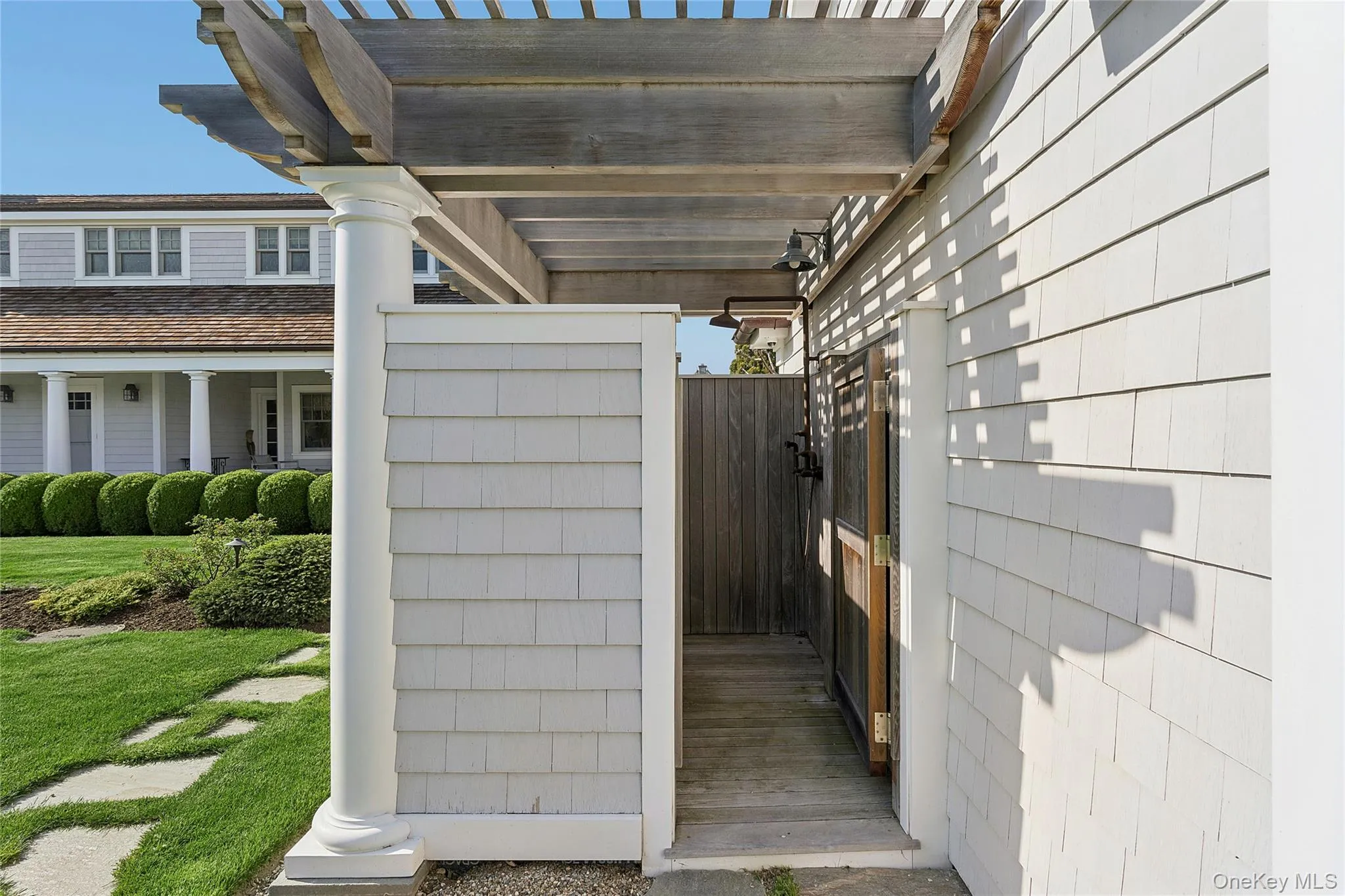 155 Duck Pond Lane, Southampton, NY, 6 Bedrooms Bedrooms, 30 Rooms Rooms,7 BathroomsBathrooms,Residential,For Rent,Duck Pond,0,999864 155 Duck Pond Lane, Southampton, NY, 6 Bedrooms Bedrooms, 30 Rooms Rooms,7 BathroomsBathrooms,Residential,For Rent,Duck Pond,0,999864