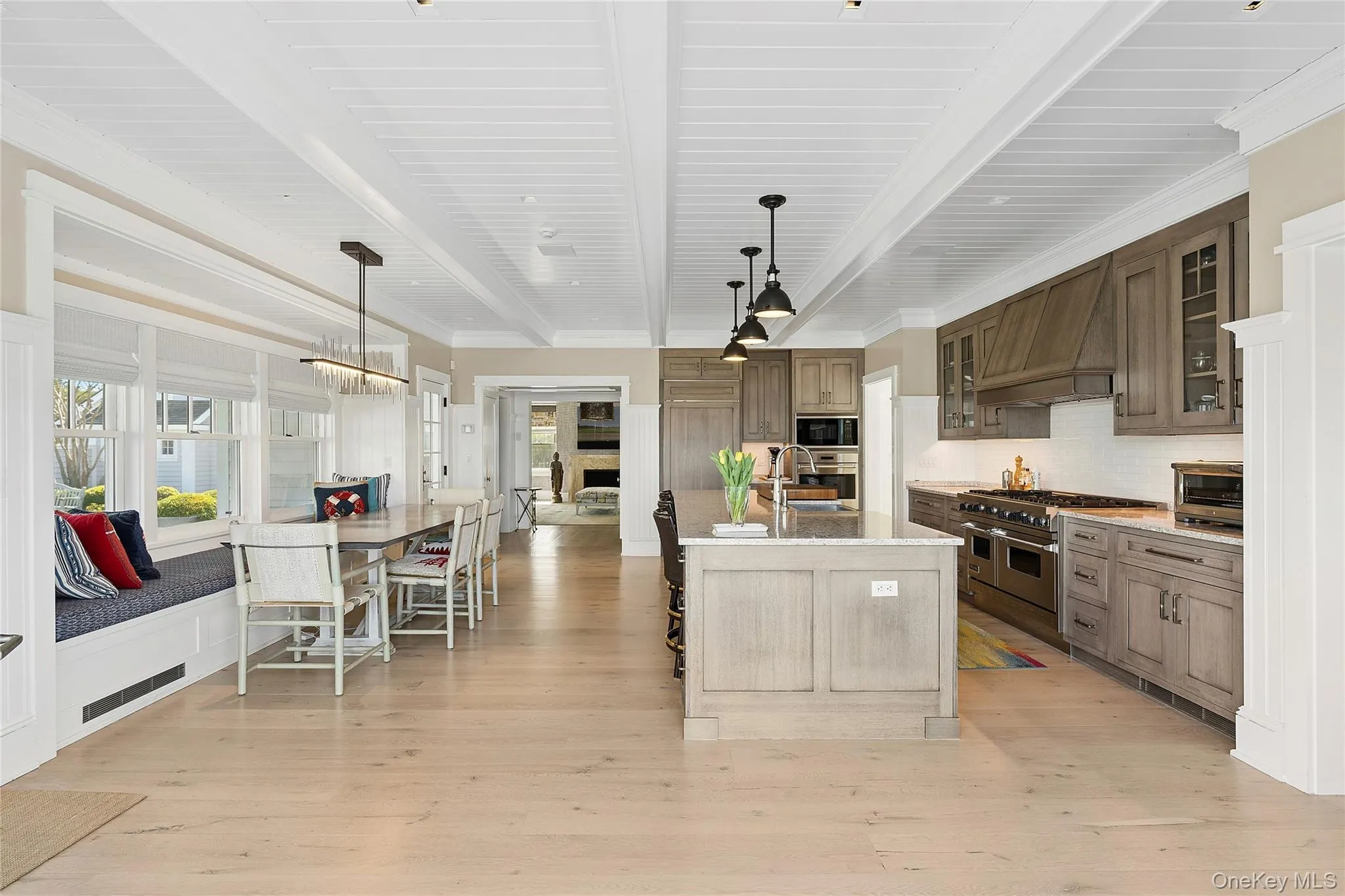 155 Duck Pond Lane, Southampton, NY, 6 Bedrooms Bedrooms, 30 Rooms Rooms,7 BathroomsBathrooms,Residential Sale,For Rent,Duck Pond,0,999864 155 Duck Pond Lane, Southampton, NY, 6 Bedrooms Bedrooms, 30 Rooms Rooms,7 BathroomsBathrooms,Residential Sale,For Rent,Duck Pond,0,999864