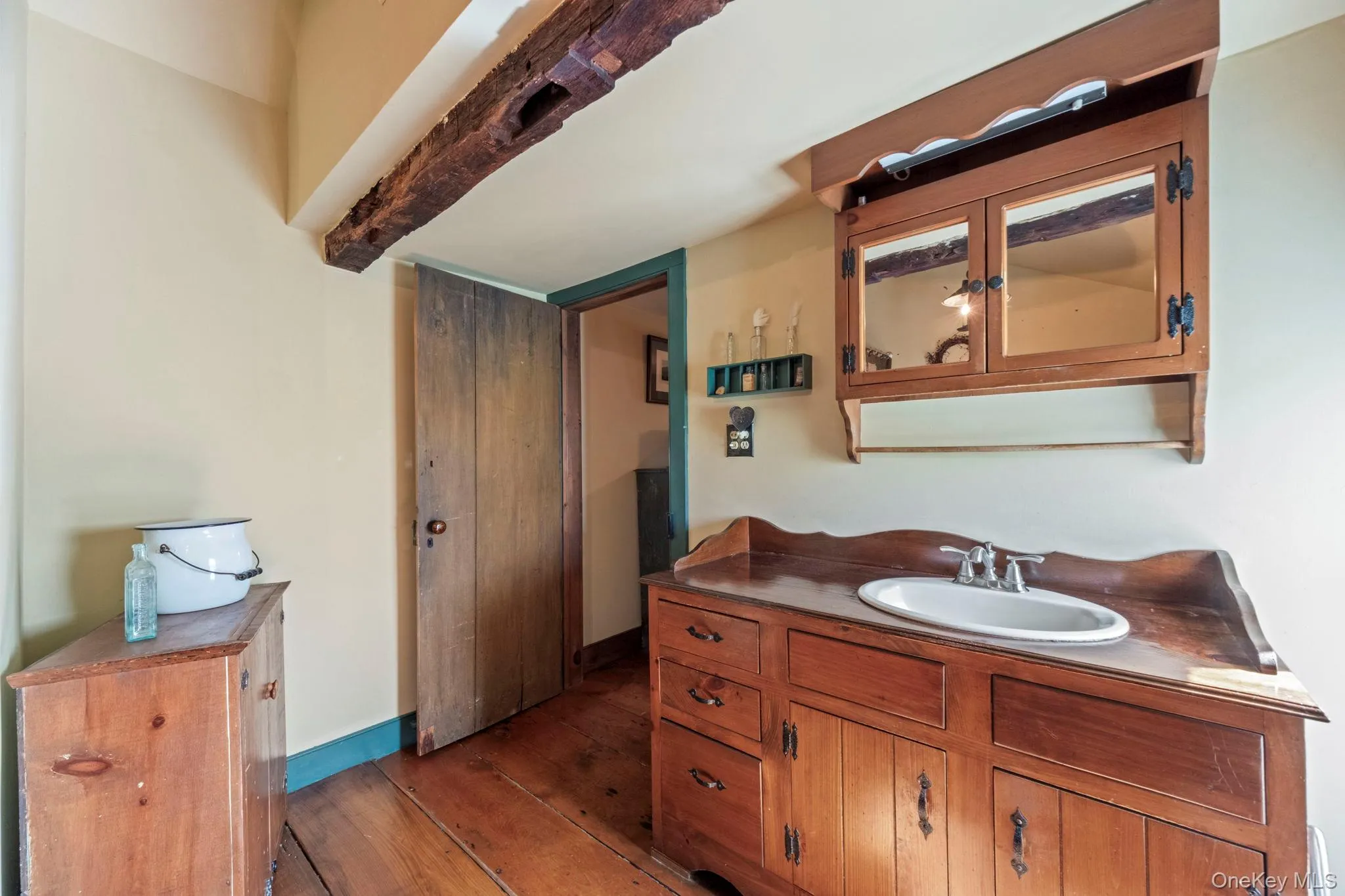 2056 State Route 17K, Crawford, NY, 6 Bedrooms Bedrooms, 6 Rooms Rooms,2 BathroomsBathrooms,Residential Sale,For Rent,State Route 17K,0,999867 2056 State Route 17K, Crawford, NY, 6 Bedrooms Bedrooms, 6 Rooms Rooms,2 BathroomsBathrooms,Residential Sale,For Rent,State Route 17K,0,999867