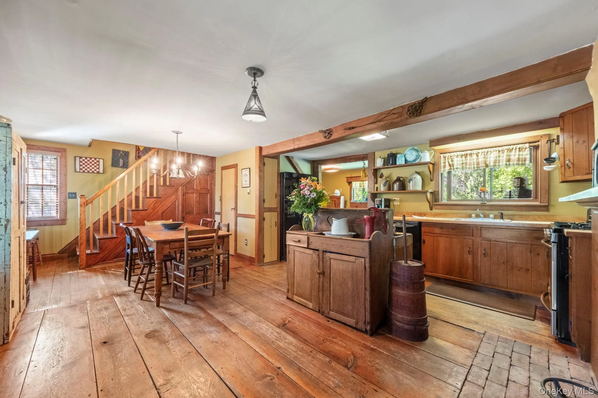 2056 State Route 17K, Crawford, NY, 6 Bedrooms Bedrooms, 6 Rooms Rooms,2 BathroomsBathrooms,Residential Sale,For Rent,State Route 17K,0,999867 2056 State Route 17K, Crawford, NY, 6 Bedrooms Bedrooms, 6 Rooms Rooms,2 BathroomsBathrooms,Residential Sale,For Rent,State Route 17K,0,999867