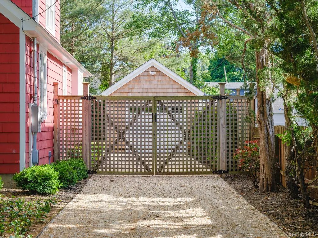 175 AKA 611 Maple Street, Southold, NY, 3 Bedrooms Bedrooms, 9 Rooms Rooms,2 BathroomsBathrooms,Residential,For Rent,Maple,0,999868 175 AKA 611 Maple Street, Southold, NY, 3 Bedrooms Bedrooms, 9 Rooms Rooms,2 BathroomsBathrooms,Residential,For Rent,Maple,0,999868