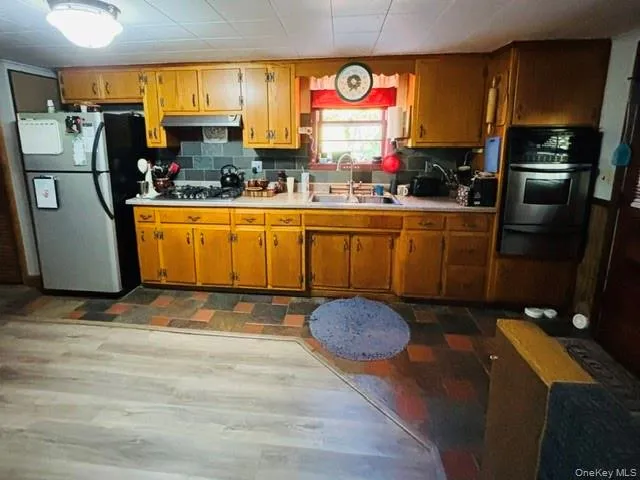 211 Sigler Road, Gallatin, NY, 3 Bedrooms Bedrooms, 8 Rooms Rooms,1 BathroomBathrooms,Residential,For Rent,Sigler,0,999870 211 Sigler Road, Gallatin, NY, 3 Bedrooms Bedrooms, 8 Rooms Rooms,1 BathroomBathrooms,Residential,For Rent,Sigler,0,999870